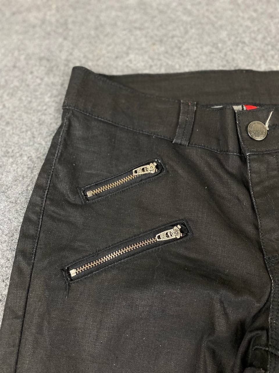 Japanese Brand uniqlo skinny fit tapered middle rise bondage style denim Size US 30 / EU 46 - 8 Thumbnail
