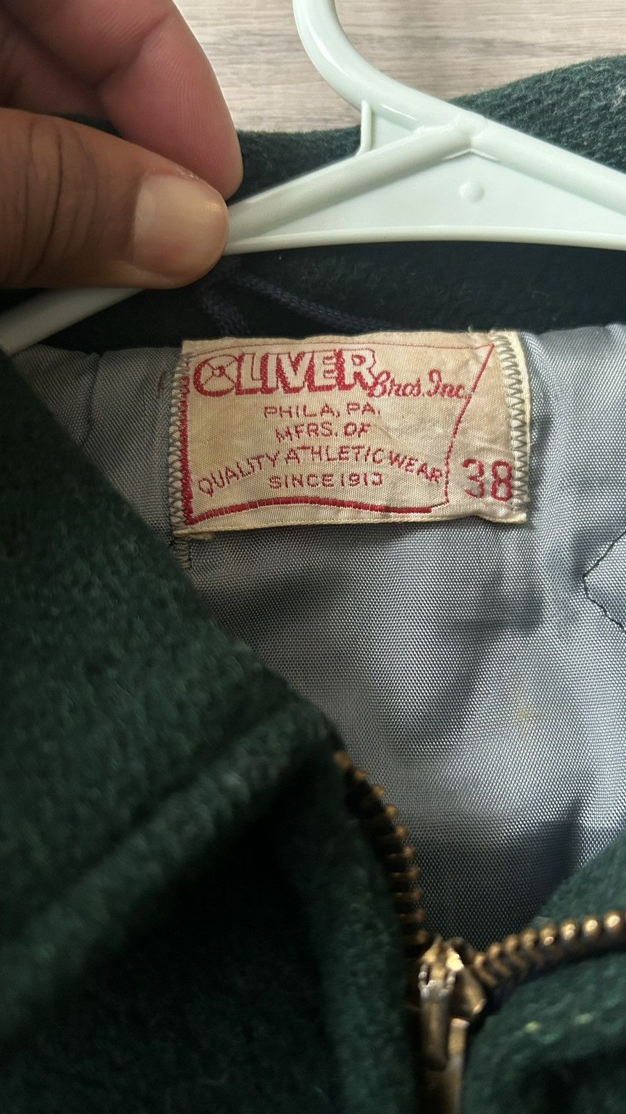 Vintage Vintage green and white varsity jacket Size US S / EU 44-46 / 1 - 4 Thumbnail