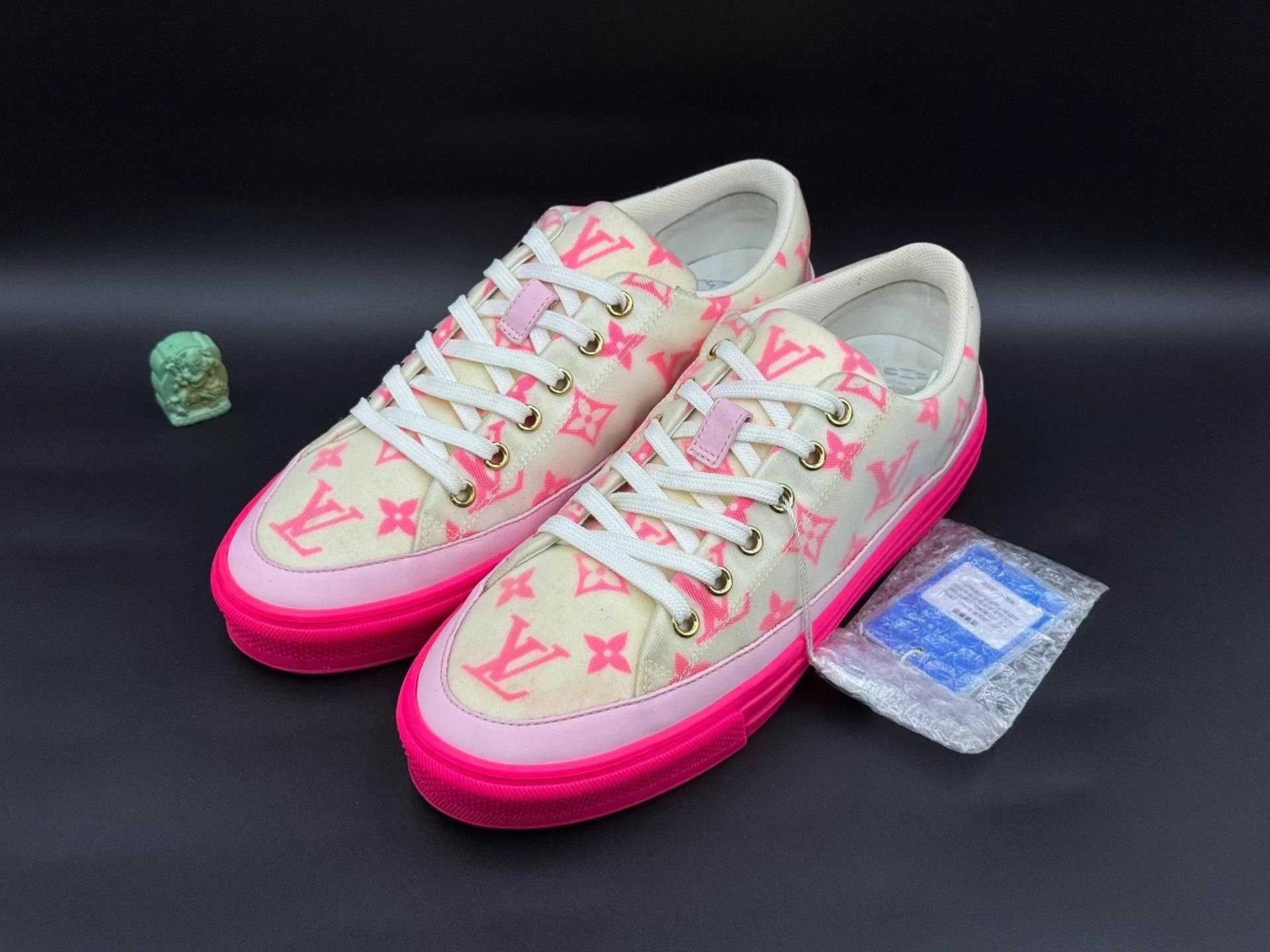 Louis Vuitton LOUIS VUITTON Stellar Low-Top Sneakers Women's Pink/White 37 Size US 7 / IT 37 - 1 Thumbnail