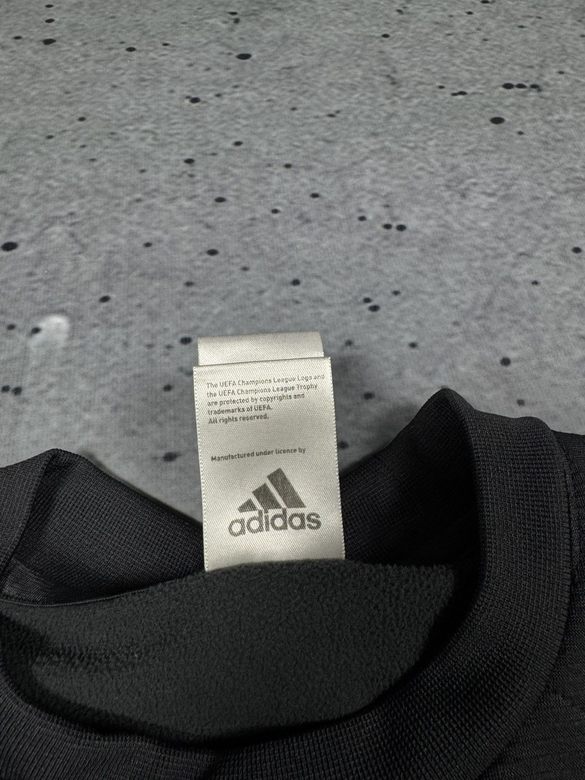 Vintage Real Madrid Adidas Sweatshirt 2016 Pre Owned Size US S / EU 44-46 / 1 - 10 Thumbnail