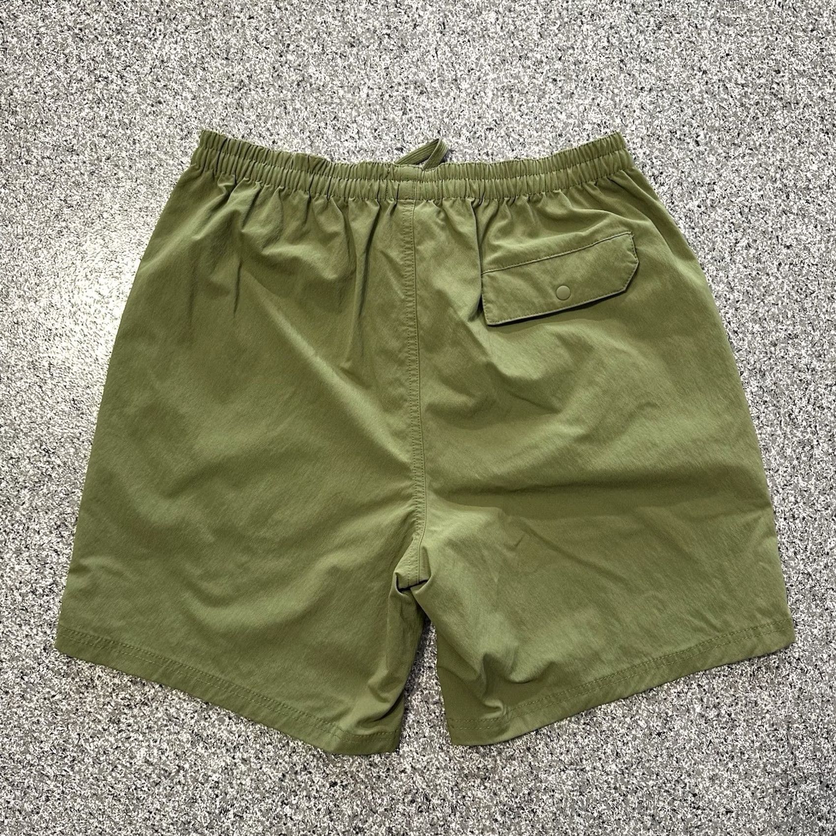 Vintage Lake & Trail Lake Trail Shorts Mens M Outdoor Green Nylon Stretch Hiking 7” Pockets, 7 in Inseam Regular Fit Nylon Spandex Pull On Size US 31 - 3 Thumbnail