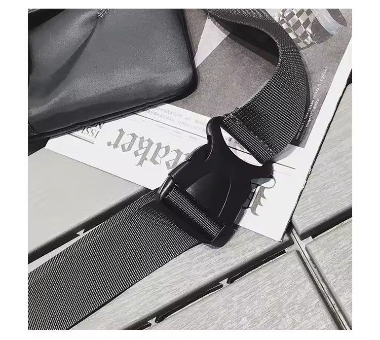 Vintage Utility grunge buckle sling bag crossbody casual bag Size ONE SIZE - 5 Thumbnail