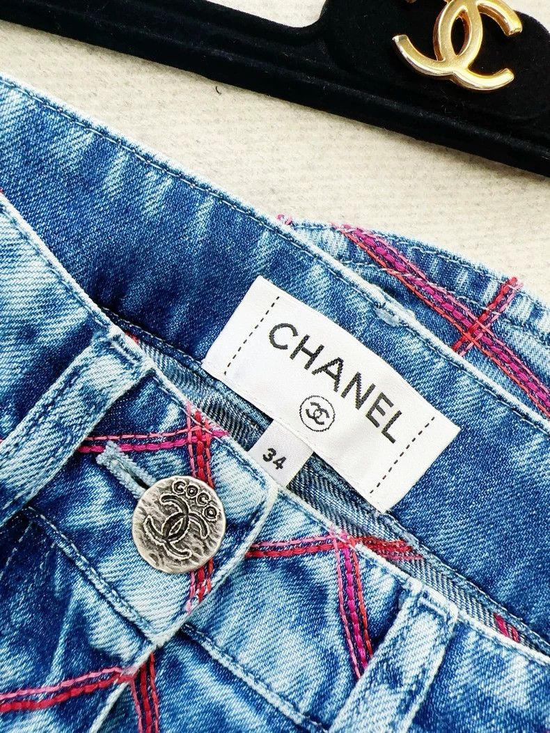 Chanel Chanel Beach Series Blue Diamond Plaid Denim Shorts Size 42" / US 20 - 3 Thumbnail