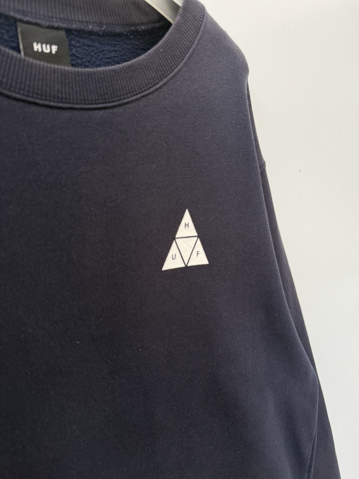 Huf 🔥 HUF JAPAN SKATEBOARDS STREETWEAR ROUNDNECK SWEATSHIRT - L Size US L / EU 52-54 / 3 - 5 Thumbnail