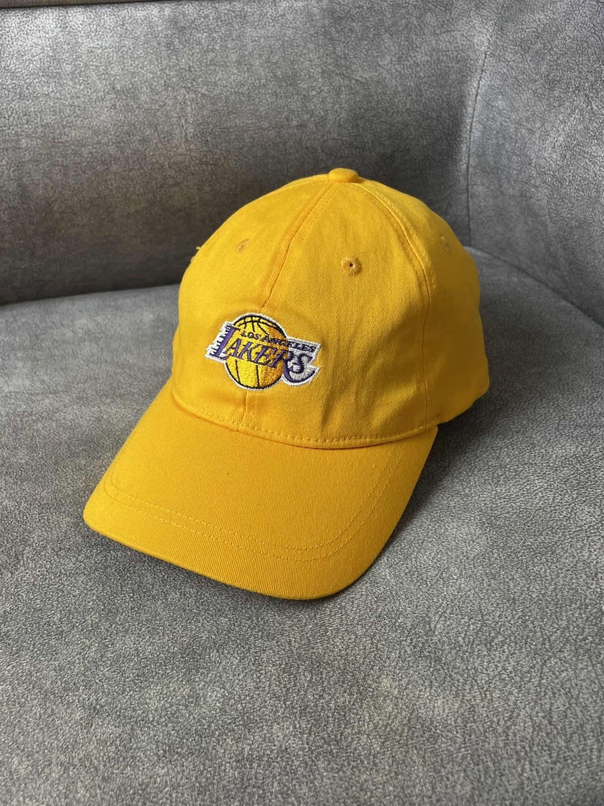 Champion × NBA Vintage Cap Lakers Champion Yellow NBA Size ONE SIZE - 1 Thumbnail