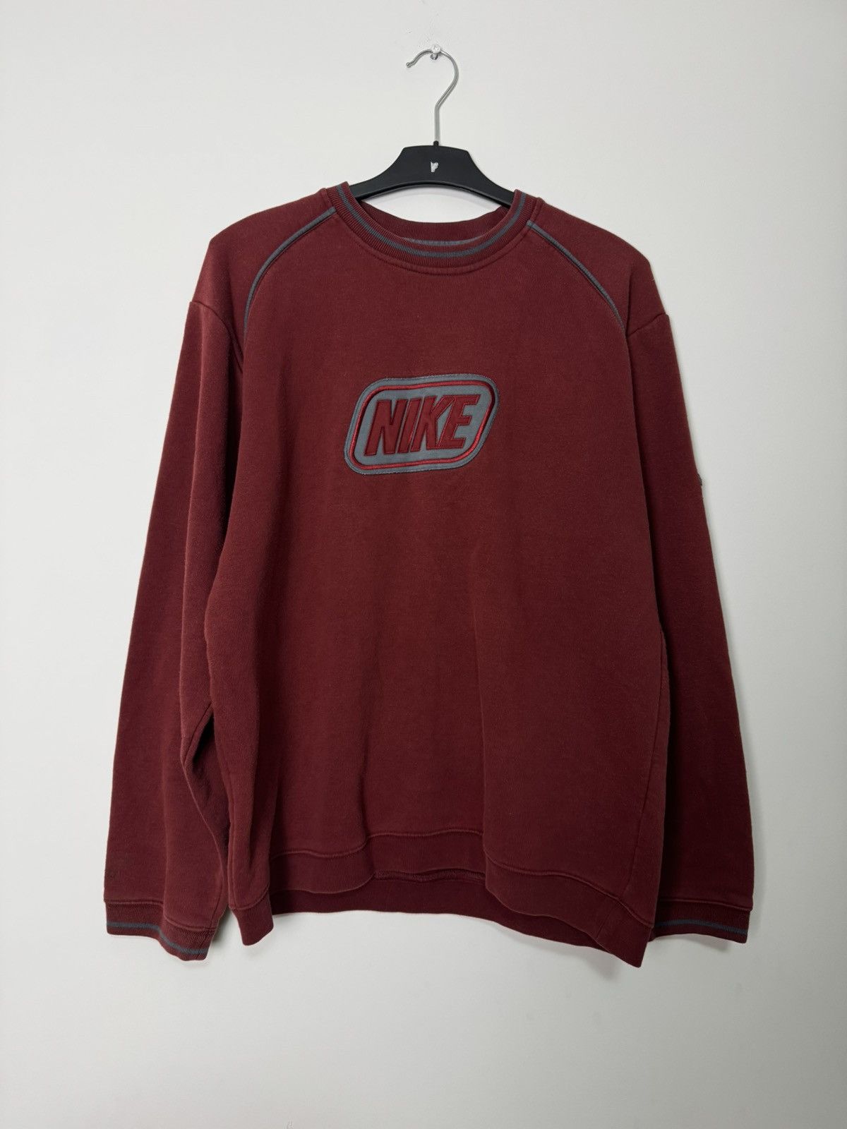Nike Vintage 00s Nike Swoosh big logo baggy sweatshirt streetwear Size US L / EU 52-54 / 3 - 2 Thumbnail
