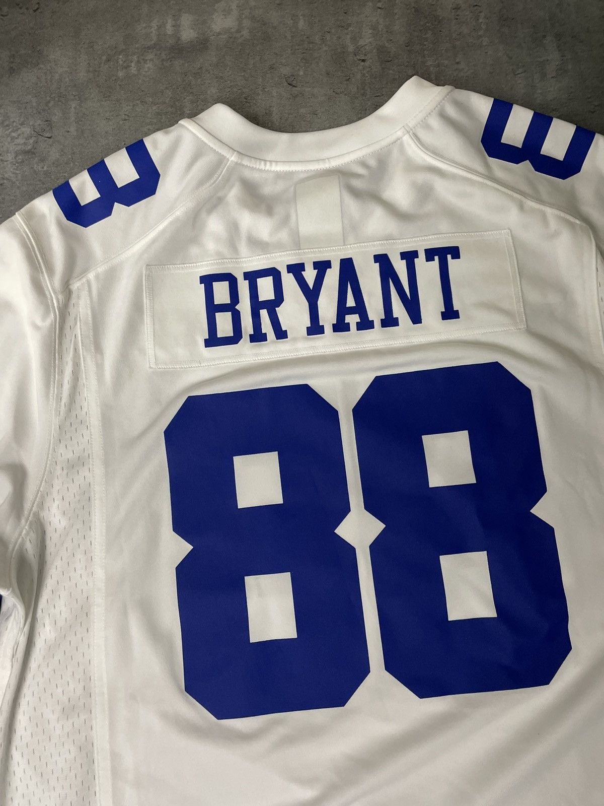 NFL × Nike NFL Dallas Cowboys jersey Nike #88 Bryant shirt Size US XL / EU 56 / 4 - 5 Thumbnail