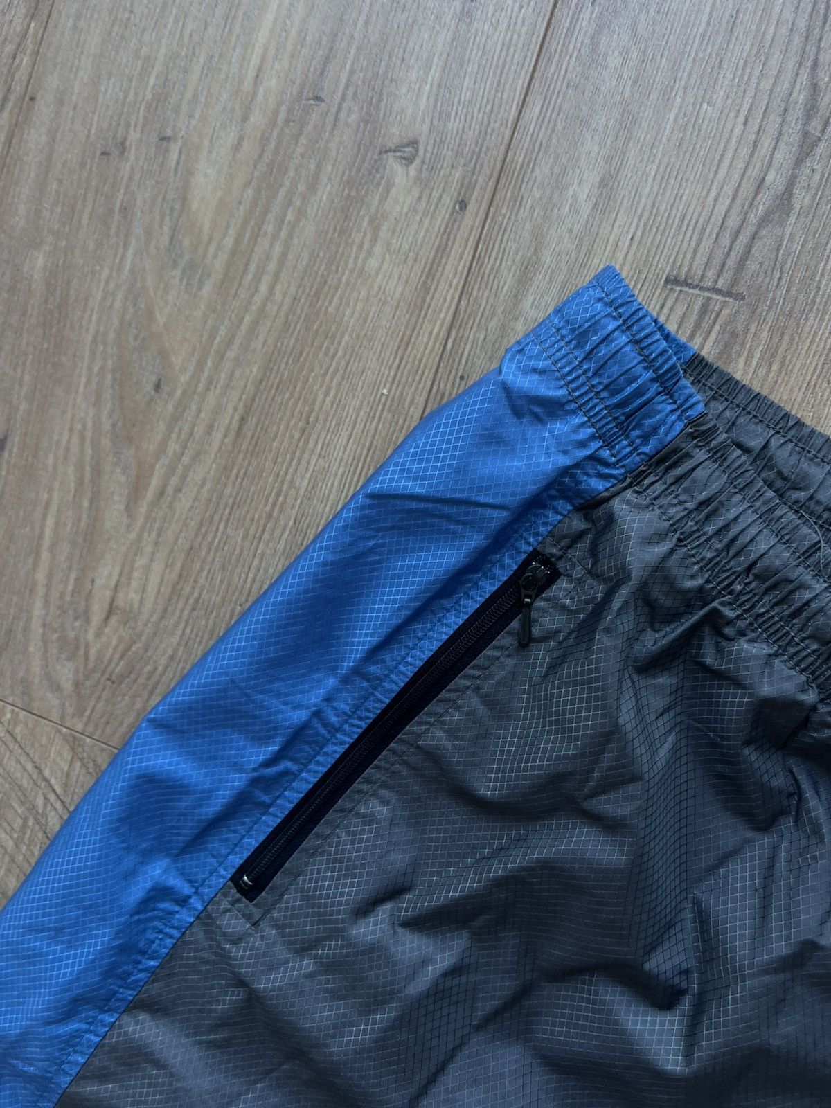 Nike 00’s NIKE BAGGY KNEE SWOOSH LOGO GORPCORE Y2K TRACK PANTS Size US 32 / EU 48 - 7 Thumbnail