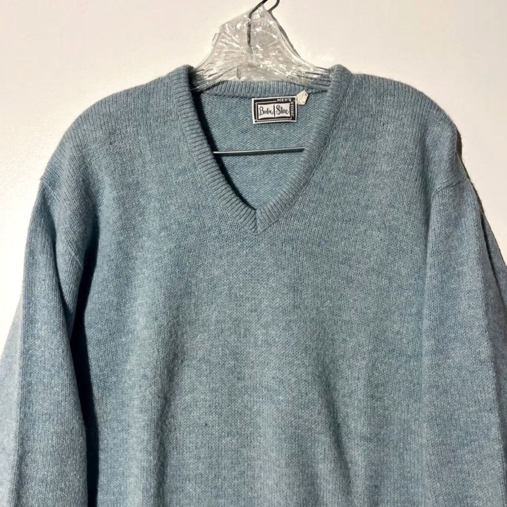 Vintage Vintage Boston Store 90s V-Neck Blue Pullover Wool Sweater Top Mens Large Size US L / EU 52-54 / 3 - 2 Thumbnail