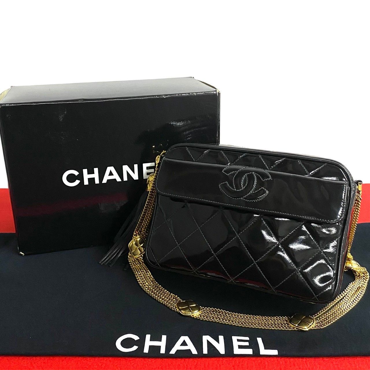 Chanel Chanel Coco Mark Patent Leather Shoulder Bag Enamel Shoulder Bag in Black, Women's