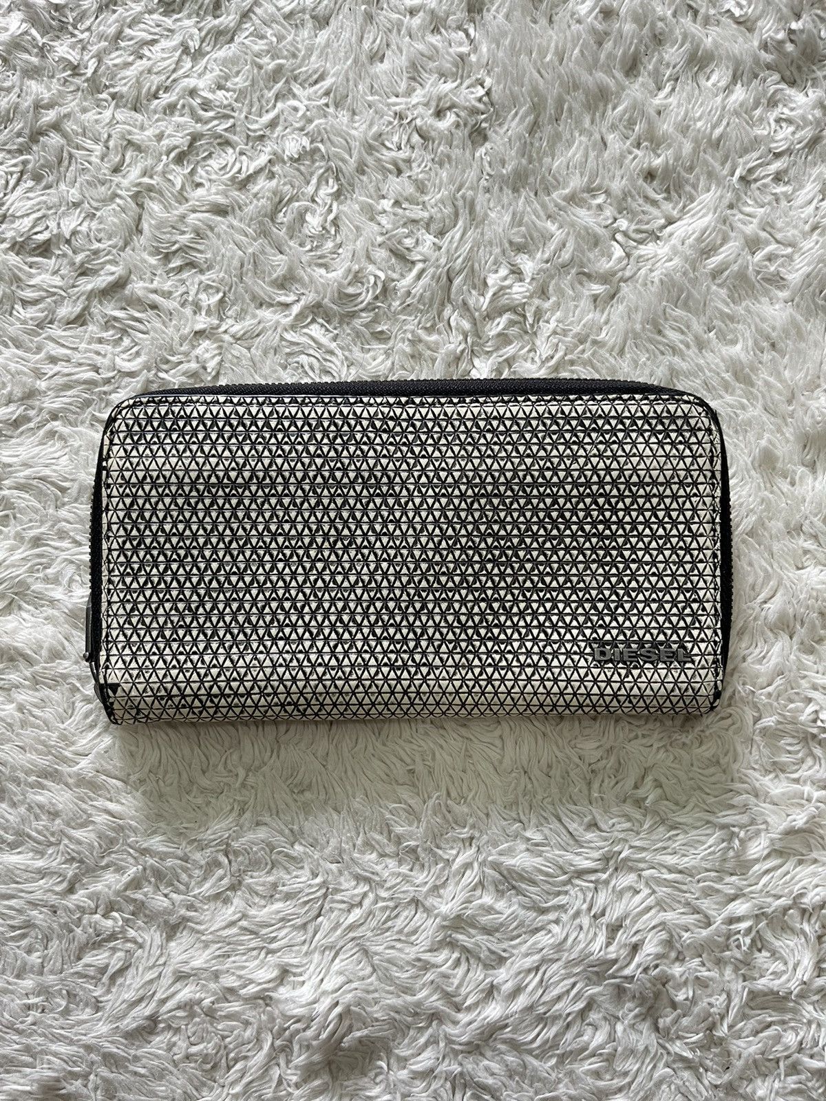 diesel zipper long wallet