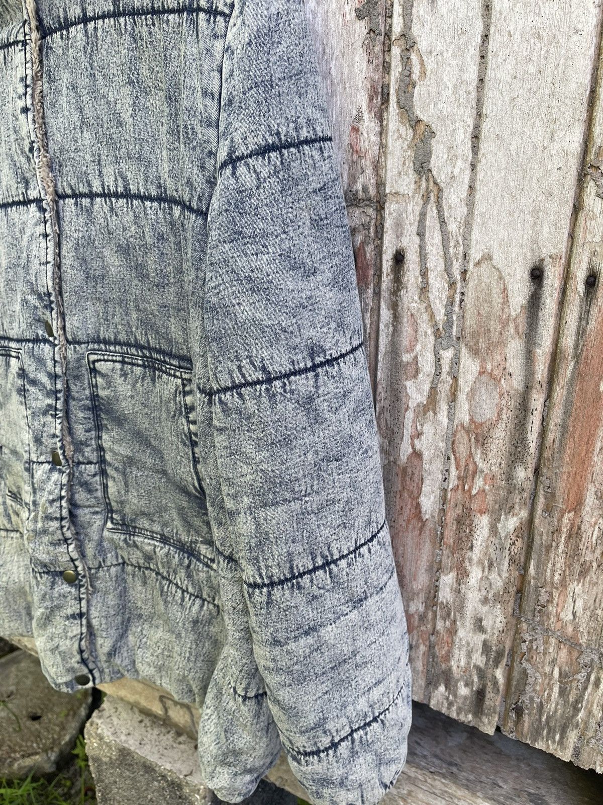 Designer ANAP Sherpa-Lined Acid Wash Denim Jacket Size US M / EU 48-50 / 2 - 8 Thumbnail