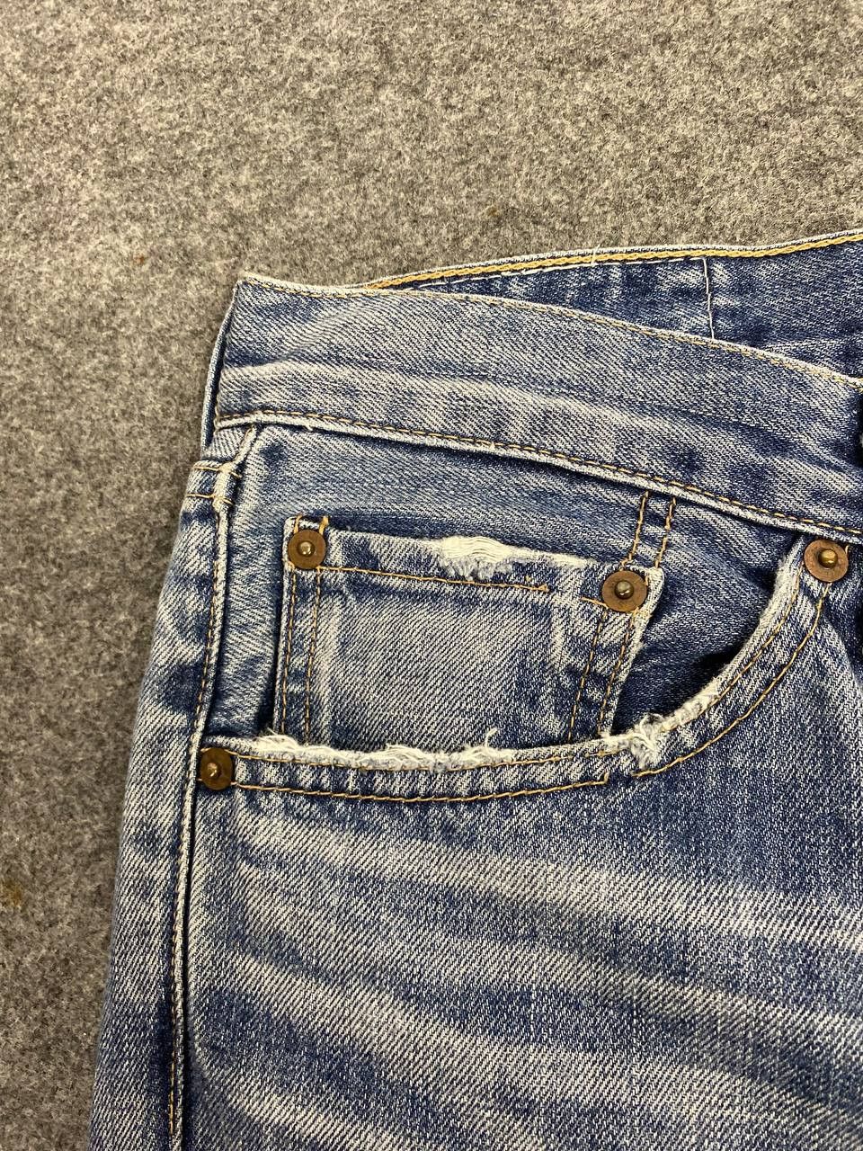 Levi's vintage levis 517 white label bootcut flare denim Size US 33 - 12 Thumbnail