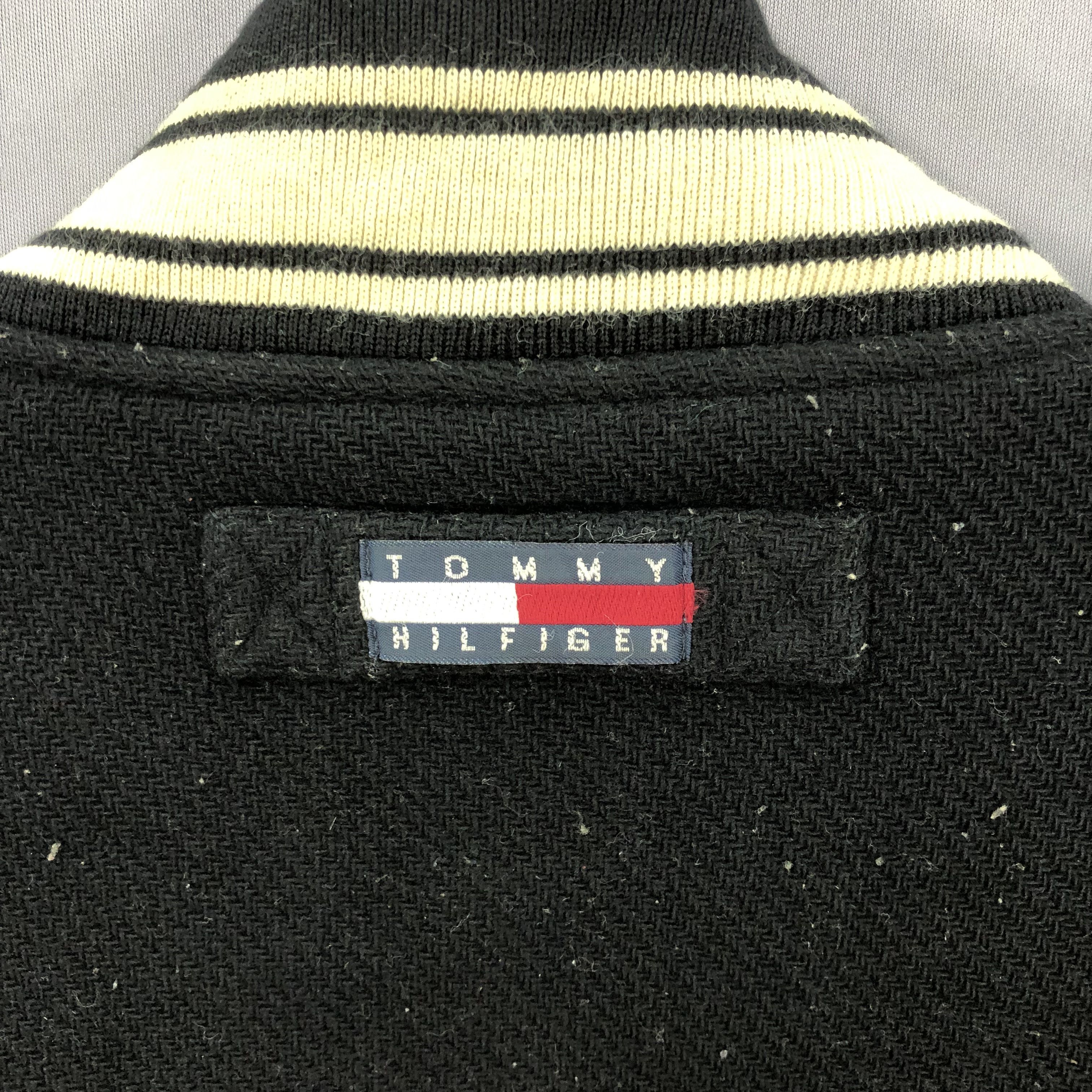 Tommy Hilfiger × Vintage Vintage Tommy Hilfiger Varsity Jacket Baseball Jacket Size US L / EU 52-54 / 3 - 6 Thumbnail