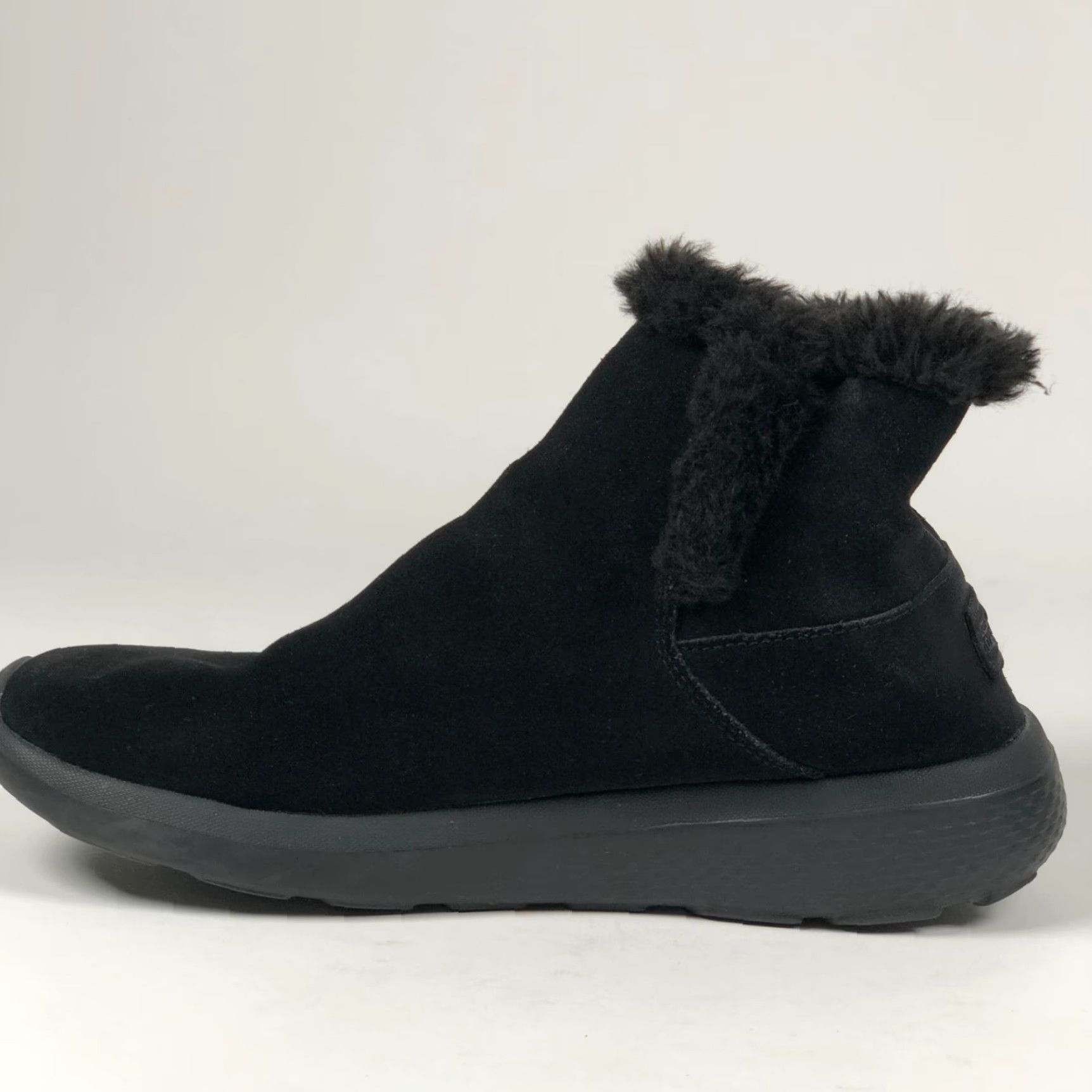 SKECHERS Skechers On The Go Womens Shoes Bootie Ankle Slipper Black Suede Faux Fur Lined 7.5 US / 38 EU Cool Bohemian Outdoor Comfort Slippers Boots Size US 8 / IT 38 - 5 Thumbnail