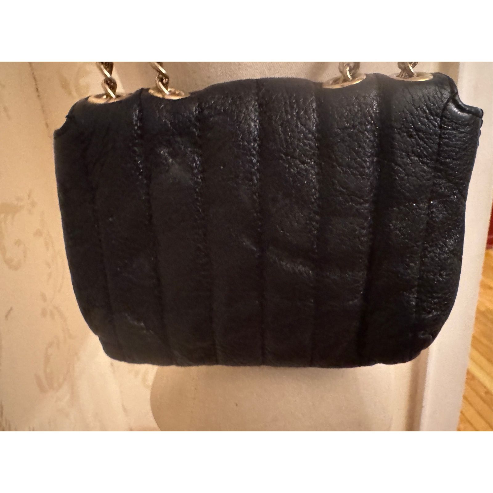 Kate Spade Kate Spade Black Leather Gold Chain Handbag Size ONE SIZE - 6 Thumbnail