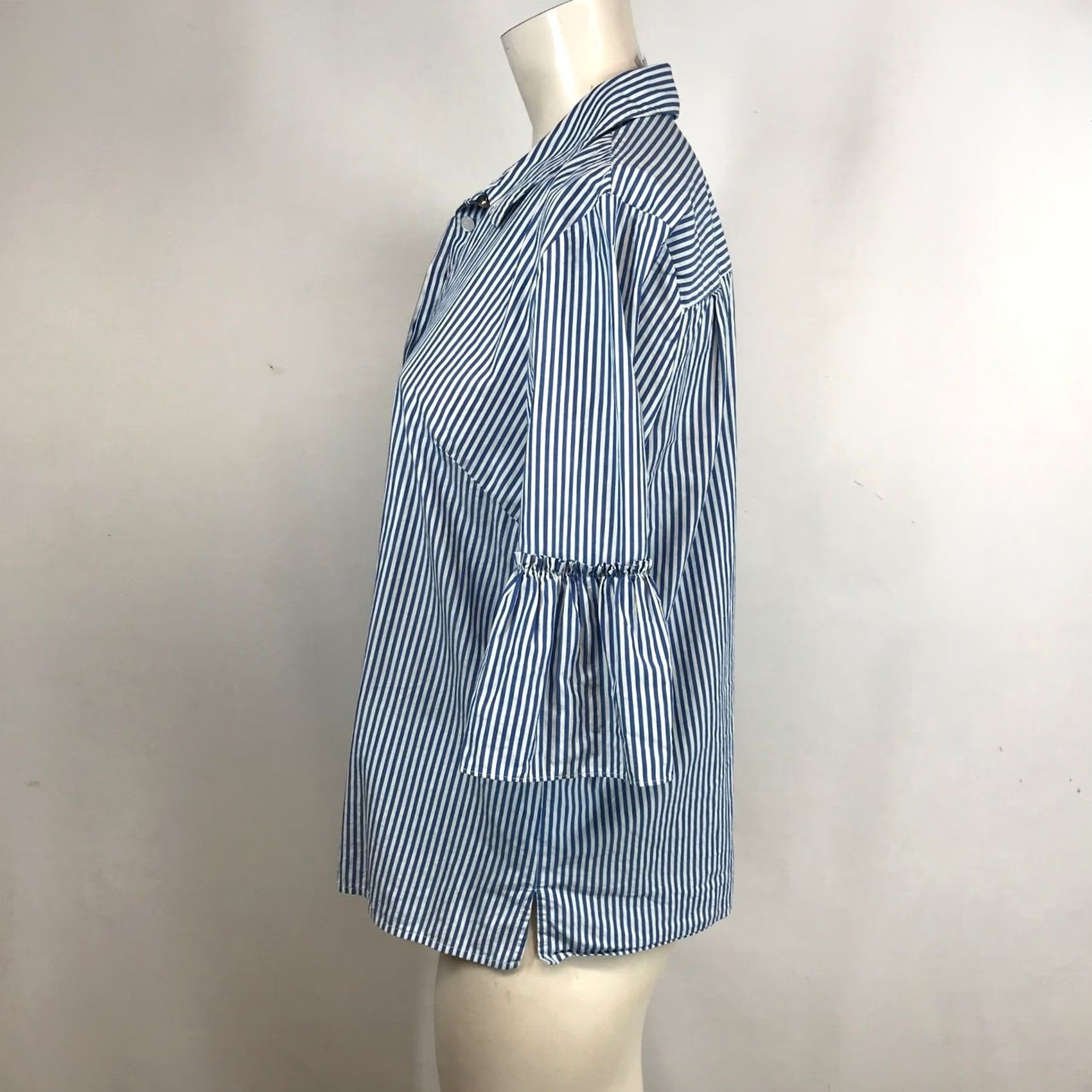 Vintage Draper James Button-Down Shirt Striped Blue White Bell Sleeve Ruffle 100% Cotton 12 Womens Size XL / US 12-14 / IT 48-50 - 6 Thumbnail