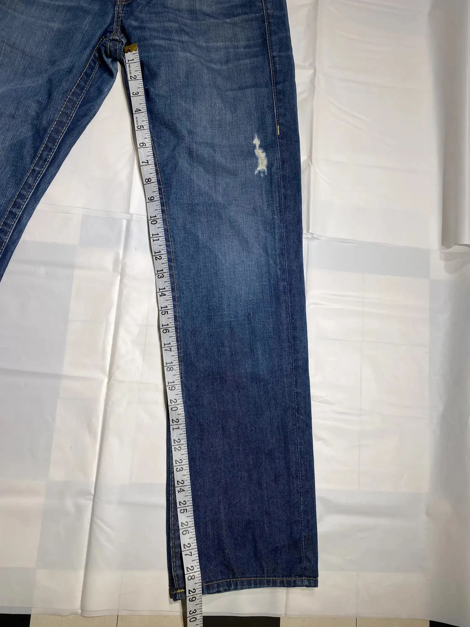True Religion True Religion section drew denim jeans size 27 Size US 27 - 10 Thumbnail