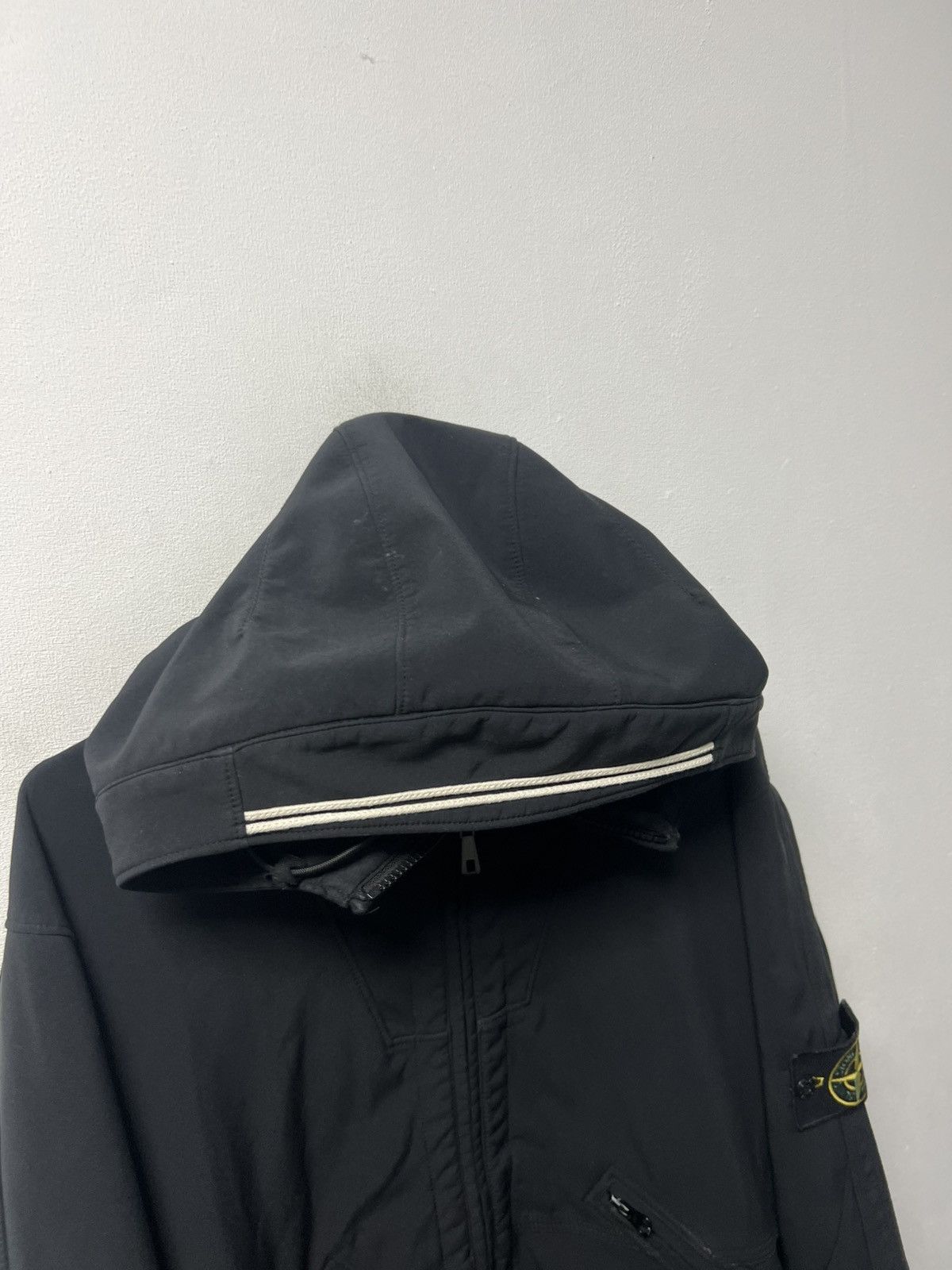 Stone Island Vintage Stone Island Light Soft Shell-R Jacket Size XL Size US XL / EU 56 / 4 - 4 Thumbnail