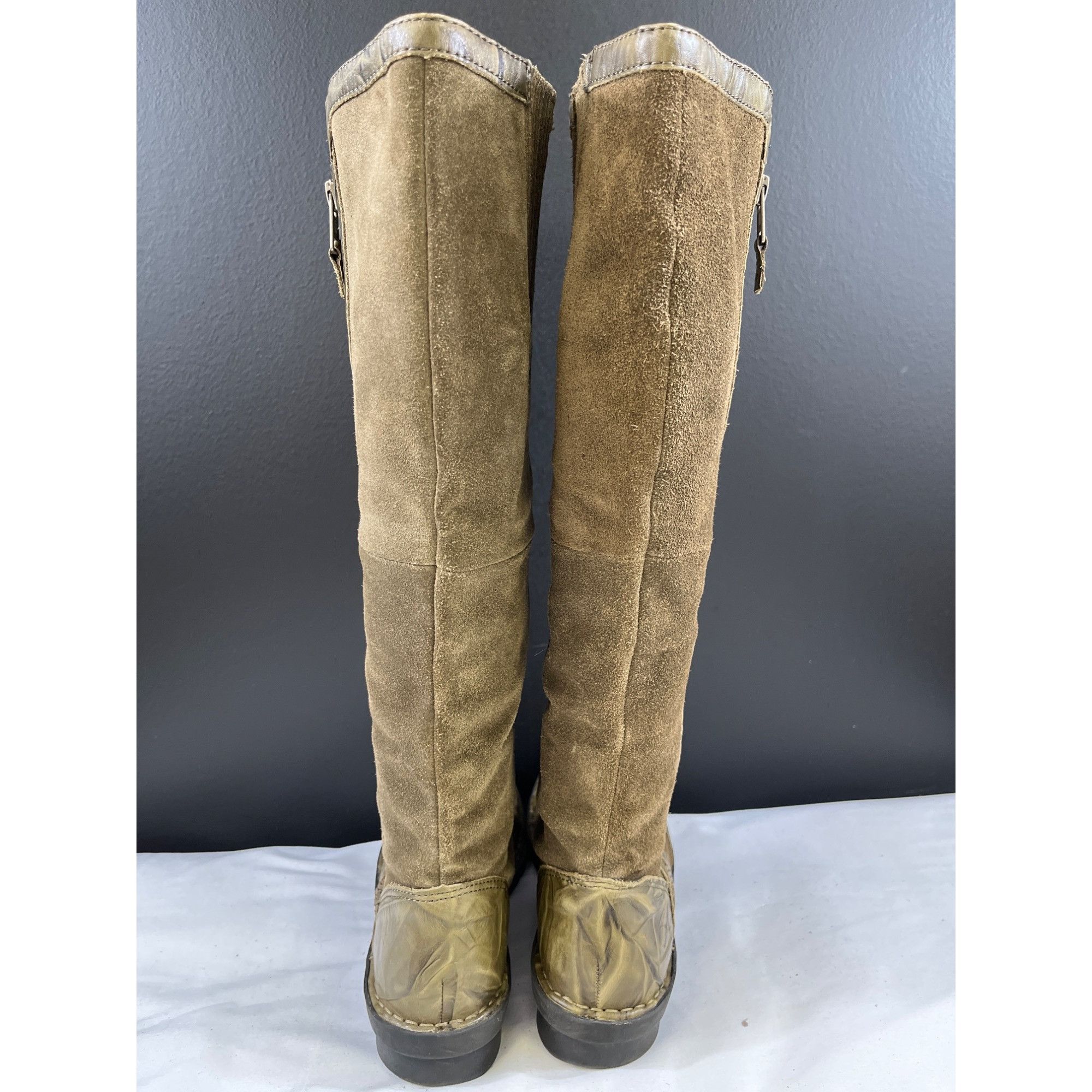 Clarks Clark Women's Olive Green Shoes/Tall Boots Size 7.5M SKU 562 Size US 7.5 / IT 37.5 - 4 Thumbnail