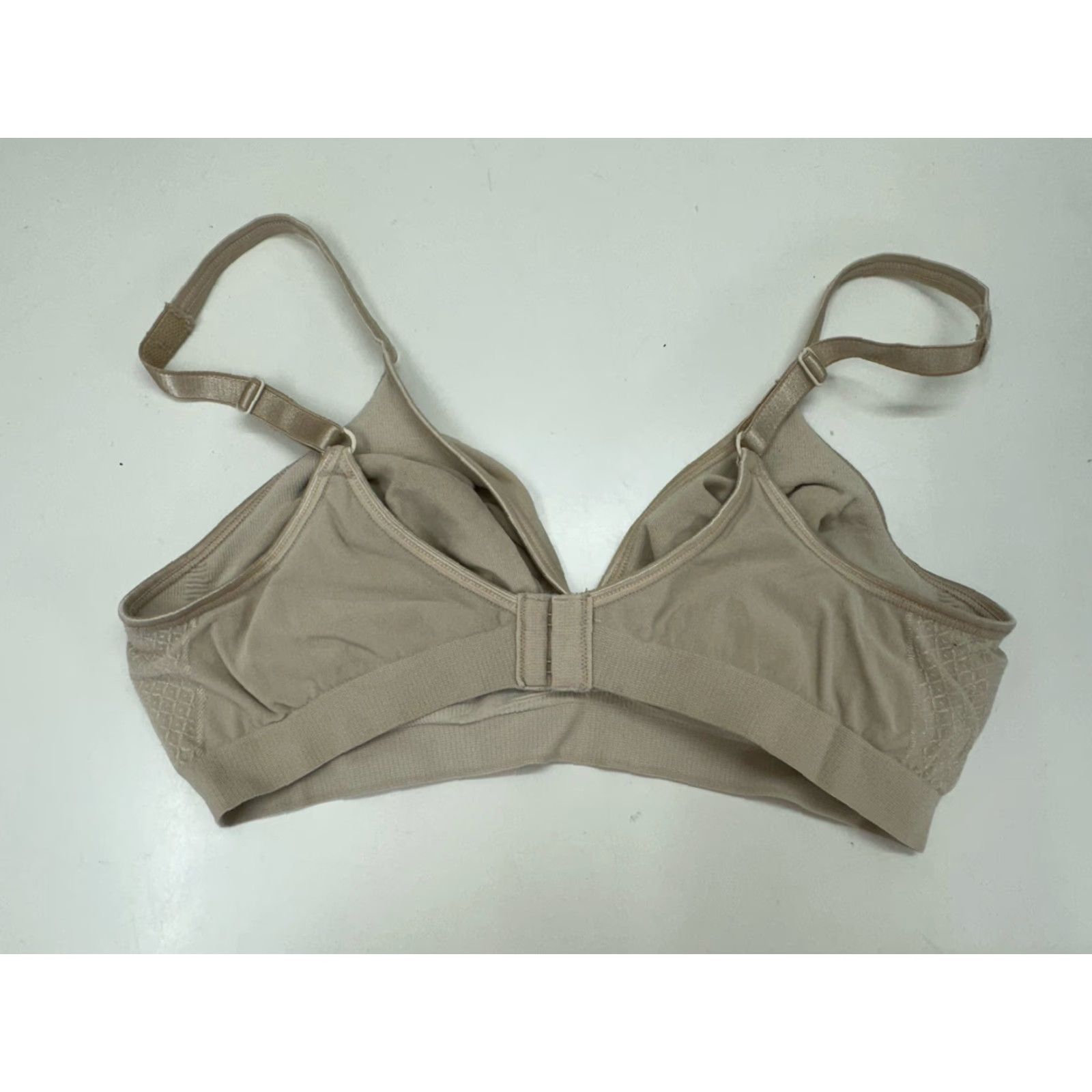 Vintage Barley There Womens Bra Size Large Tan Unpadded Wireless Shirt Bra Womens Barley There L Tan Unpadded Wireless Size ONE SIZE - 7 Thumbnail