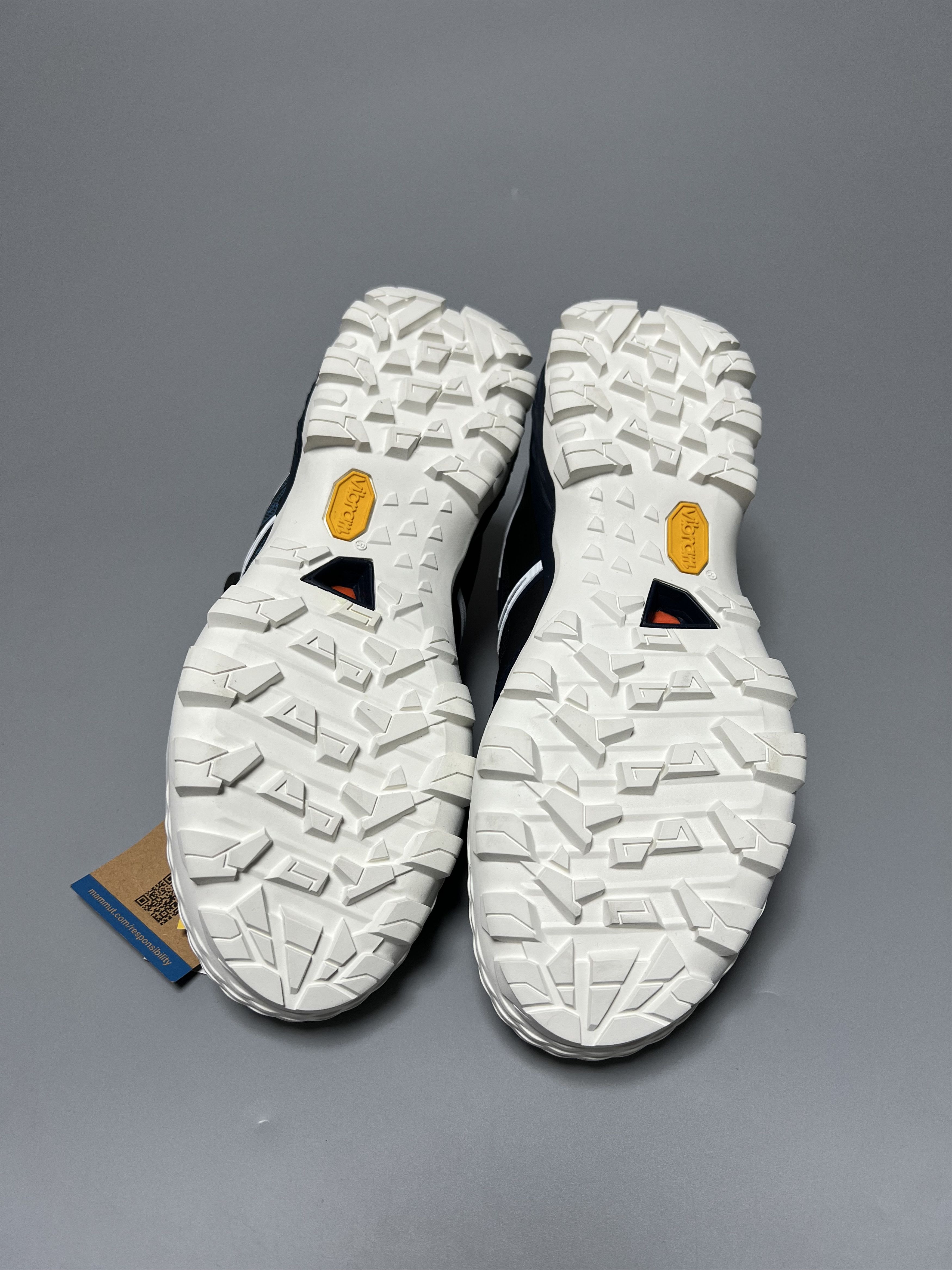 Goretex × Mammut Mammut Ducan Boa Low GTX Women's Hiking Shoes Vibram Size US 6 / IT 36 - 7 Thumbnail