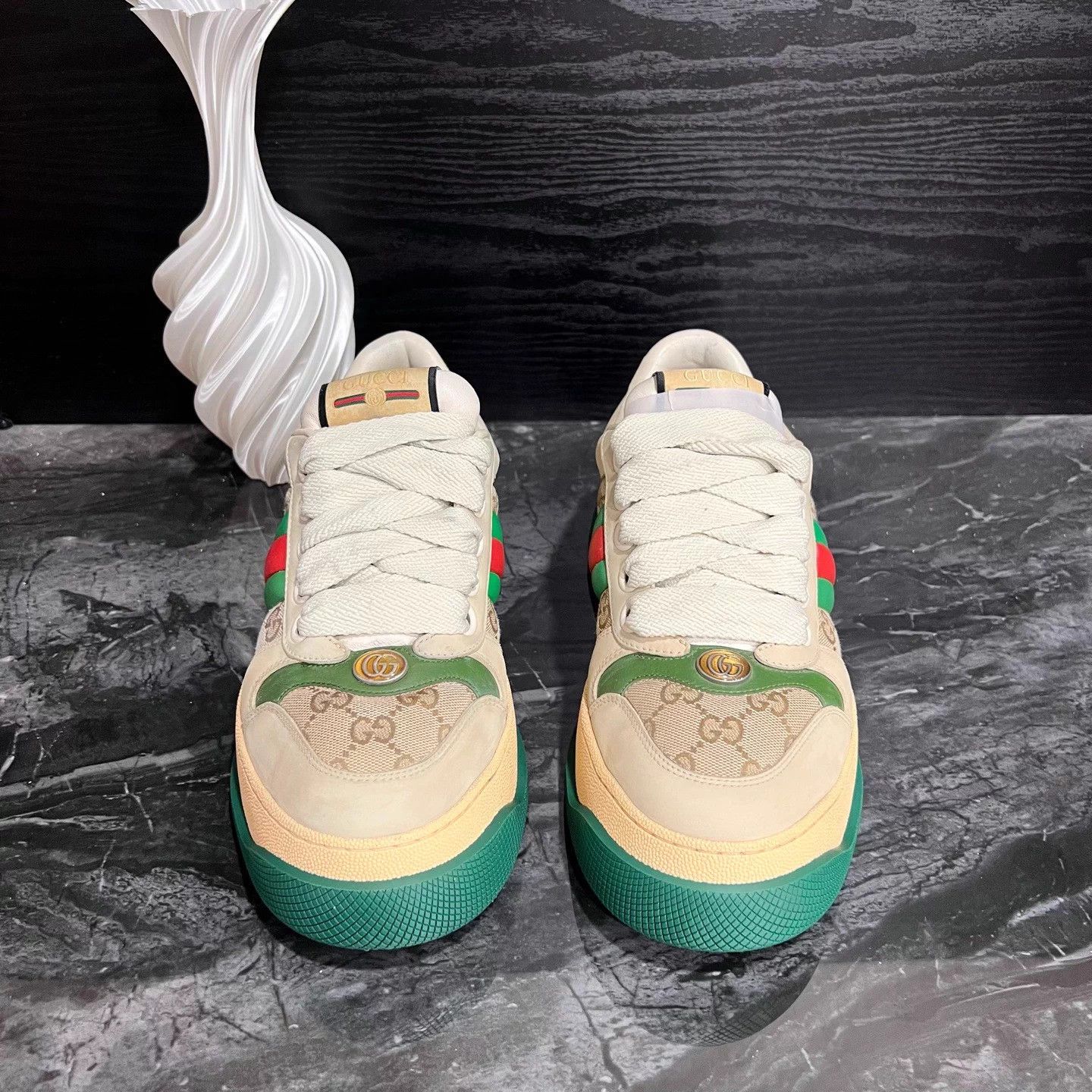 Gucci Gucci Pikachu Print Distressed Sneakers 39 Size US 8 / IT 38 - 2 Thumbnail