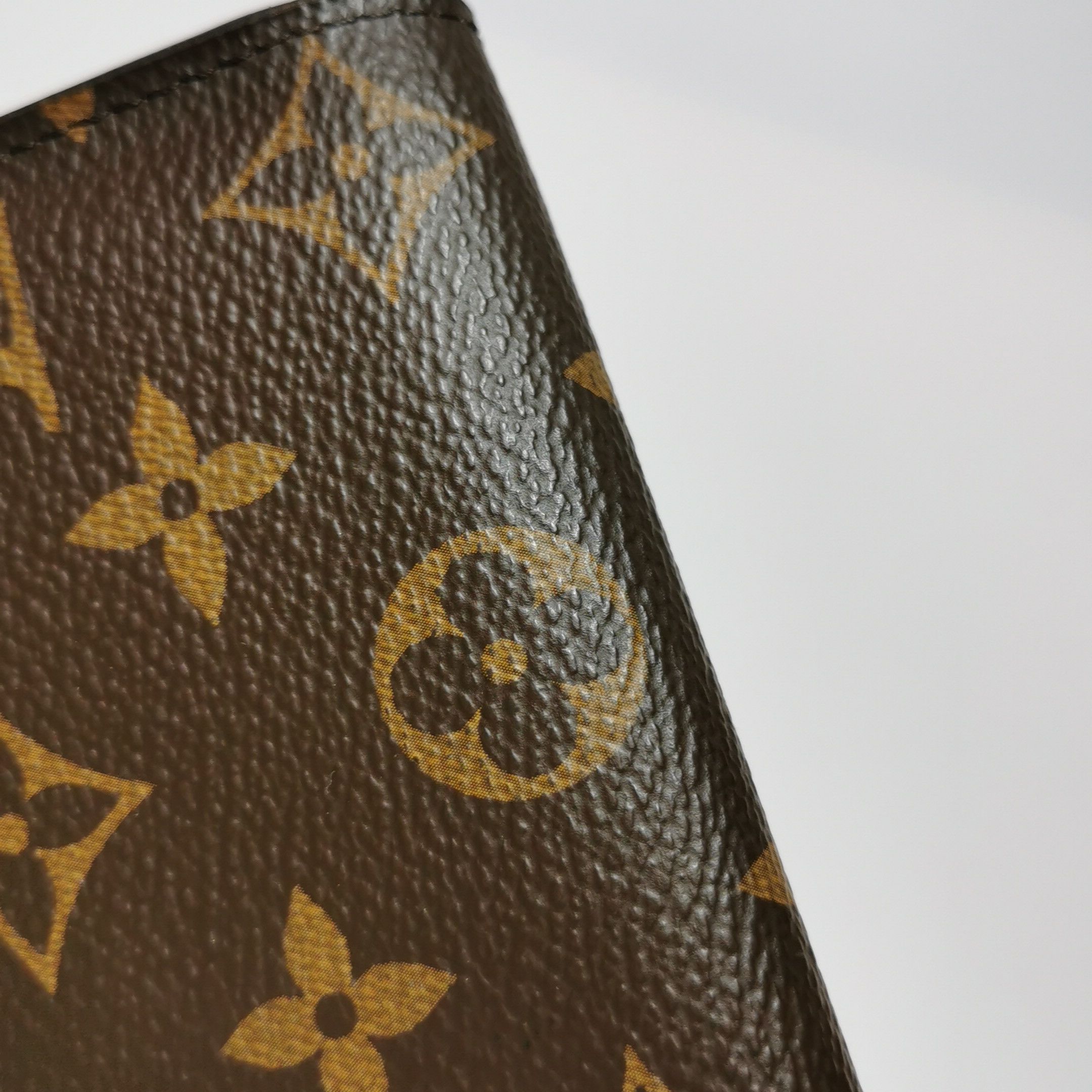 Louis Vuitton Louis Vuitton (LV) Rosalie leather Monogram print snap coin Size ONE SIZE - 2 Thumbnail