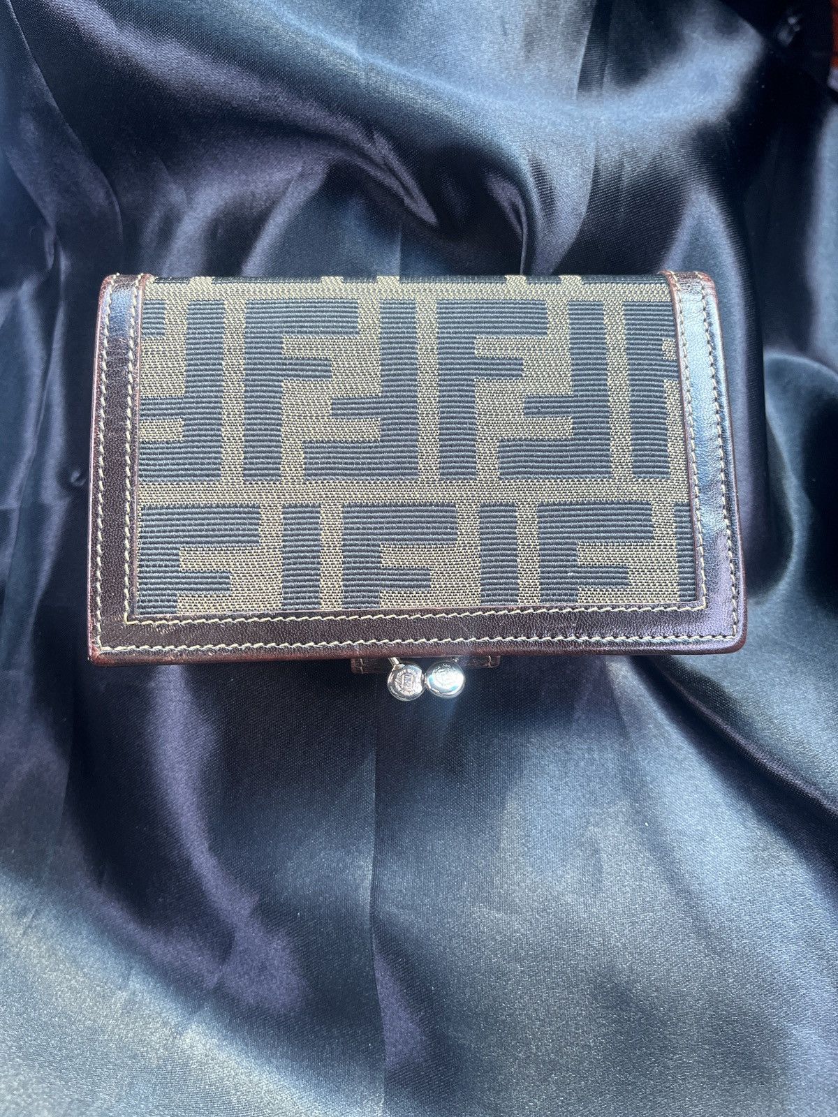 Fendi Fendi wallet unisex Size ONE SIZE - 1 Thumbnail