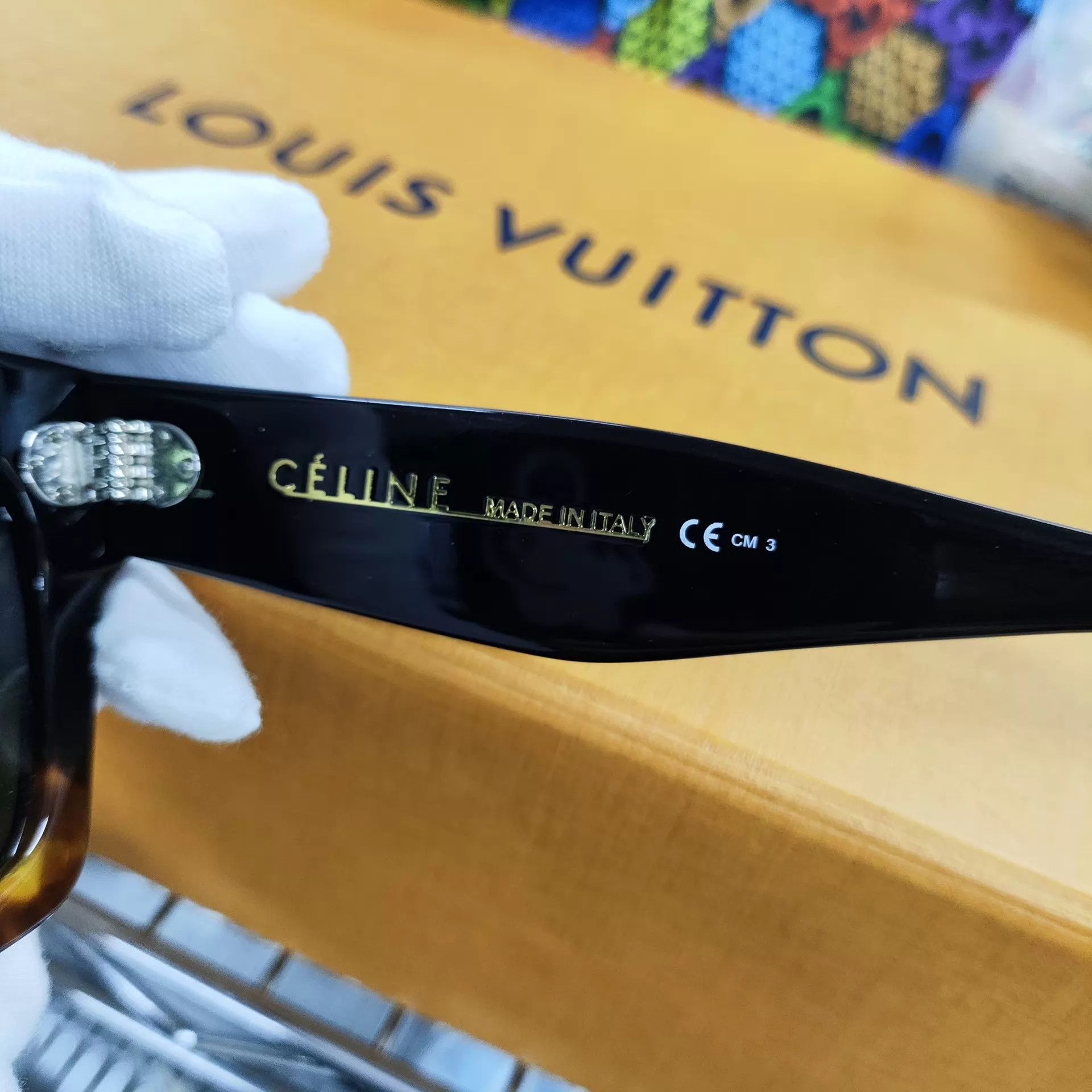 Celine CELINE Sunglasses Black 260311CM1YY02 Size ONE SIZE - 4 Thumbnail
