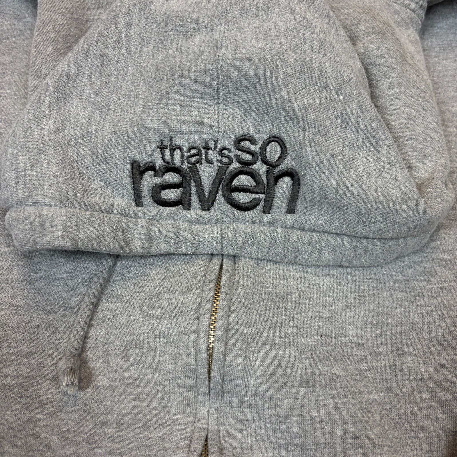 Disney Disney That's So Raven Cast Crew Hoodie Medium Raven Symone Size US M / EU 48-50 / 2 - 1 Thumbnail