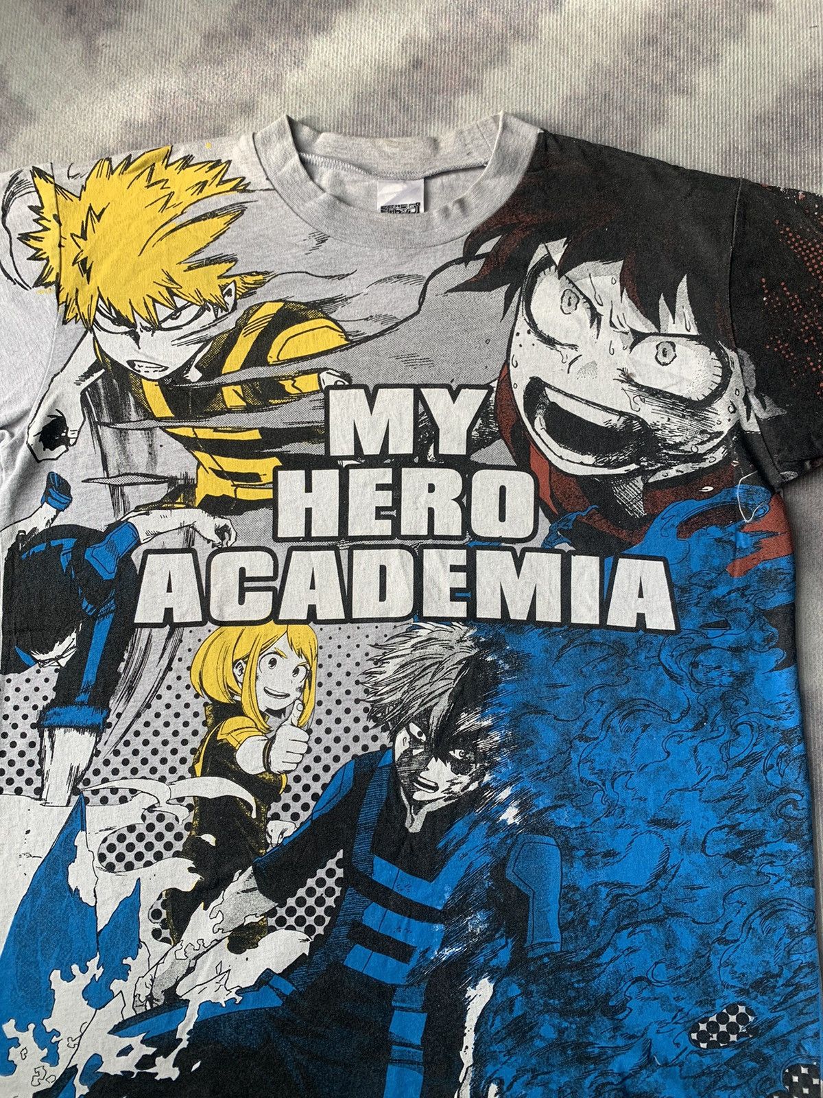 Anime × Japanese Brand Limited Weekly Jump Boku no Hero Academia Anime Tshirt Size US M / EU 48-50 / 2 - 2 Thumbnail