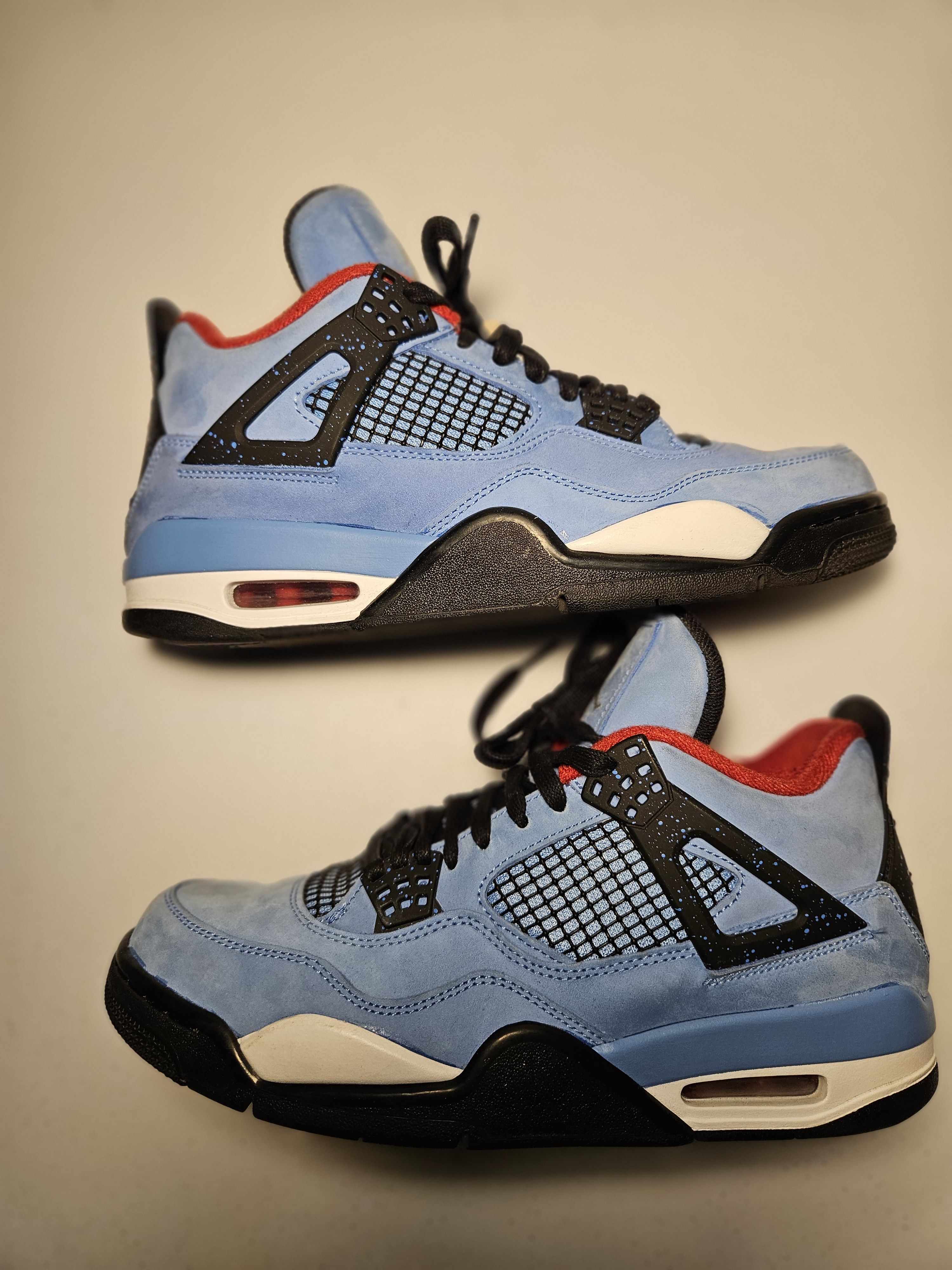 Travis Scott Size 9 - Cactus Jack Jordan 4's Size US 9 / EU 42 - 1 Thumbnail