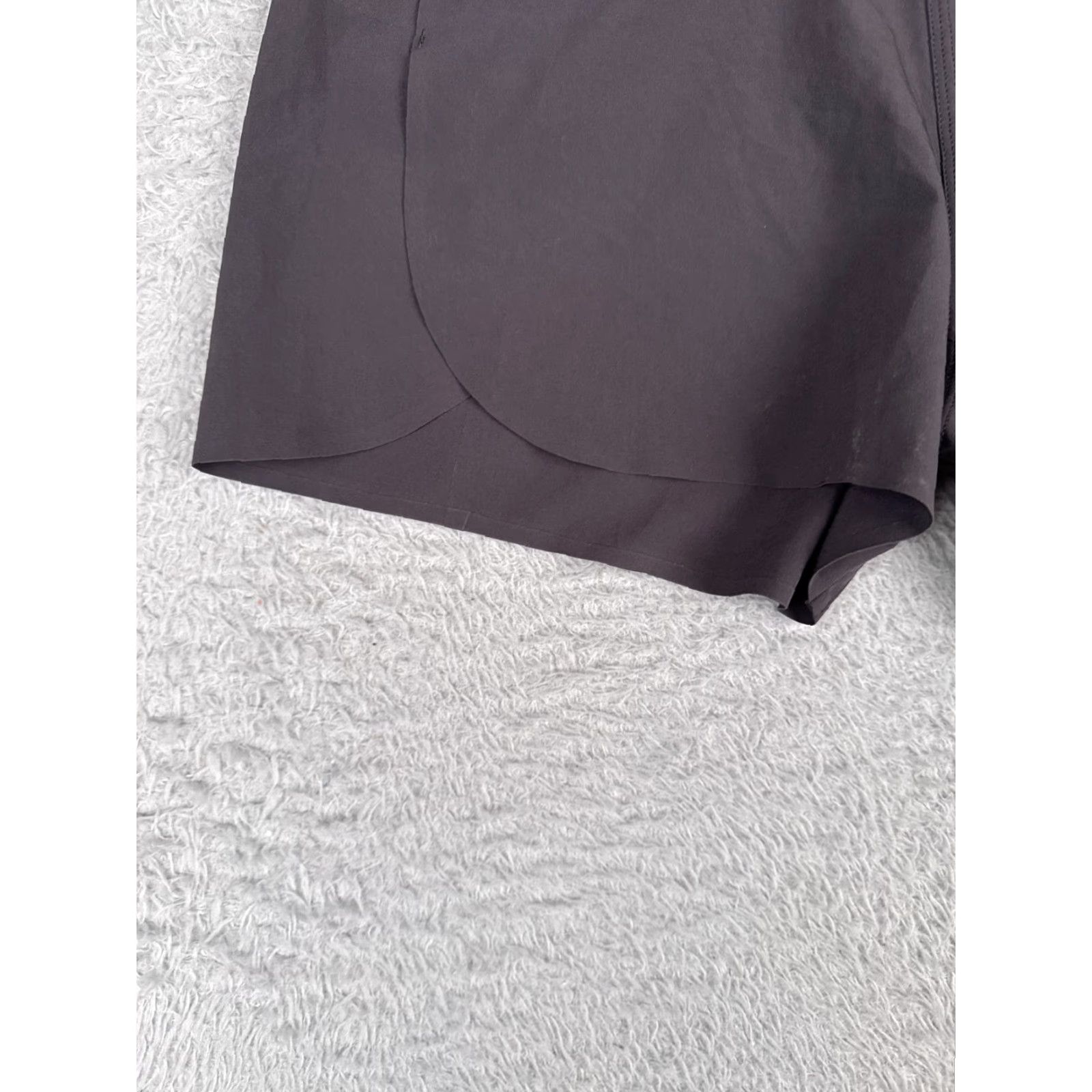 Patagonia Patagonia Shorts Womens Medium Black Elastic Sweat Rear Pocket Run Running 34x4 Size 32" / US 10 / IT 46 - 3 Thumbnail