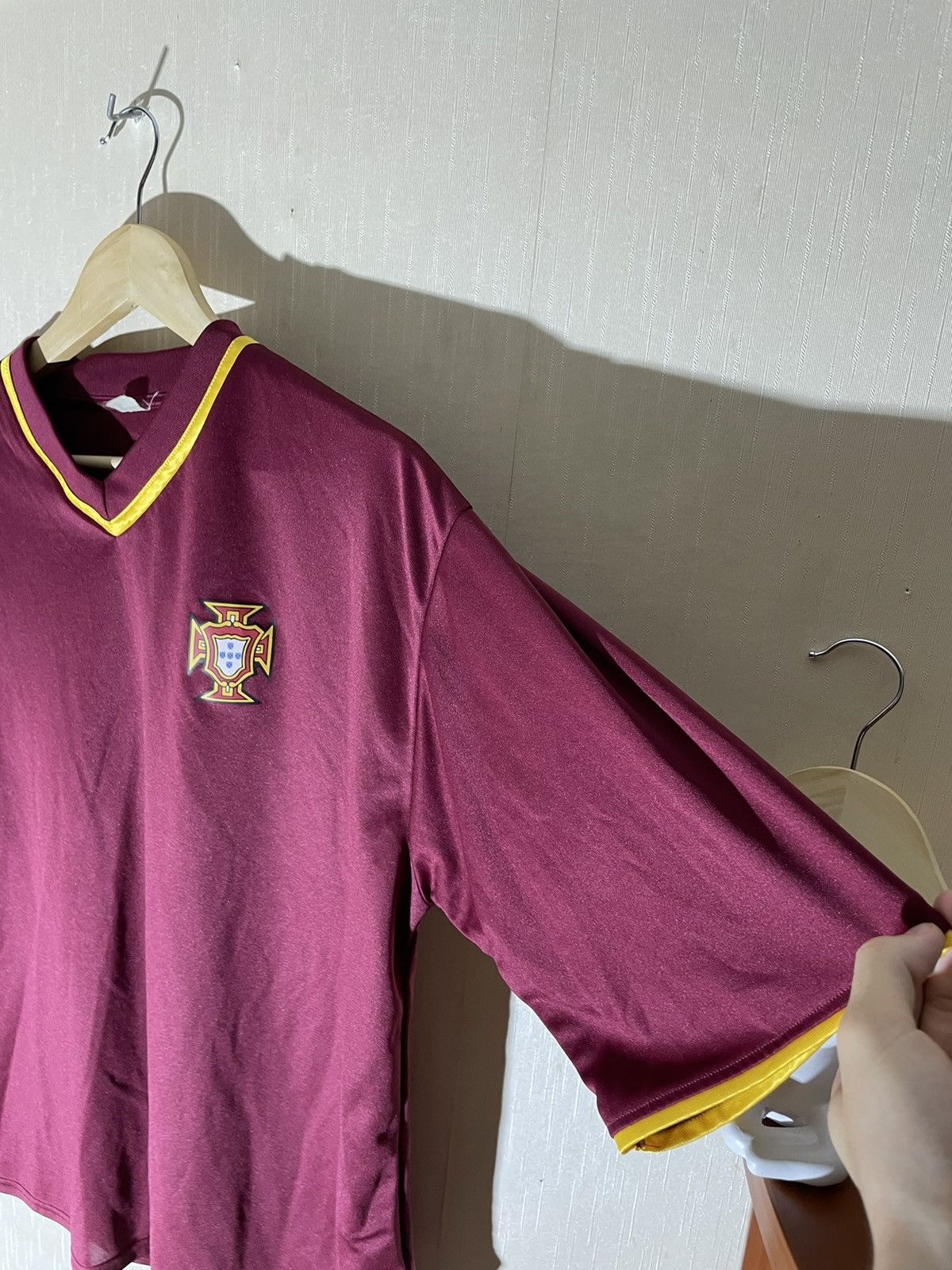 Vintage Portugal Figo #7 vintage soccer jersey streetwear Size US XL / EU 56 / 4 - 7 Thumbnail