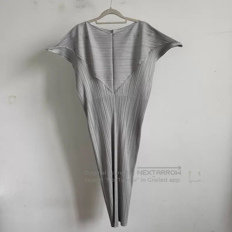 Issey Miyake Issey Miyake Grey Dress Size L / US 10 / IT 46 - 1 Thumbnail