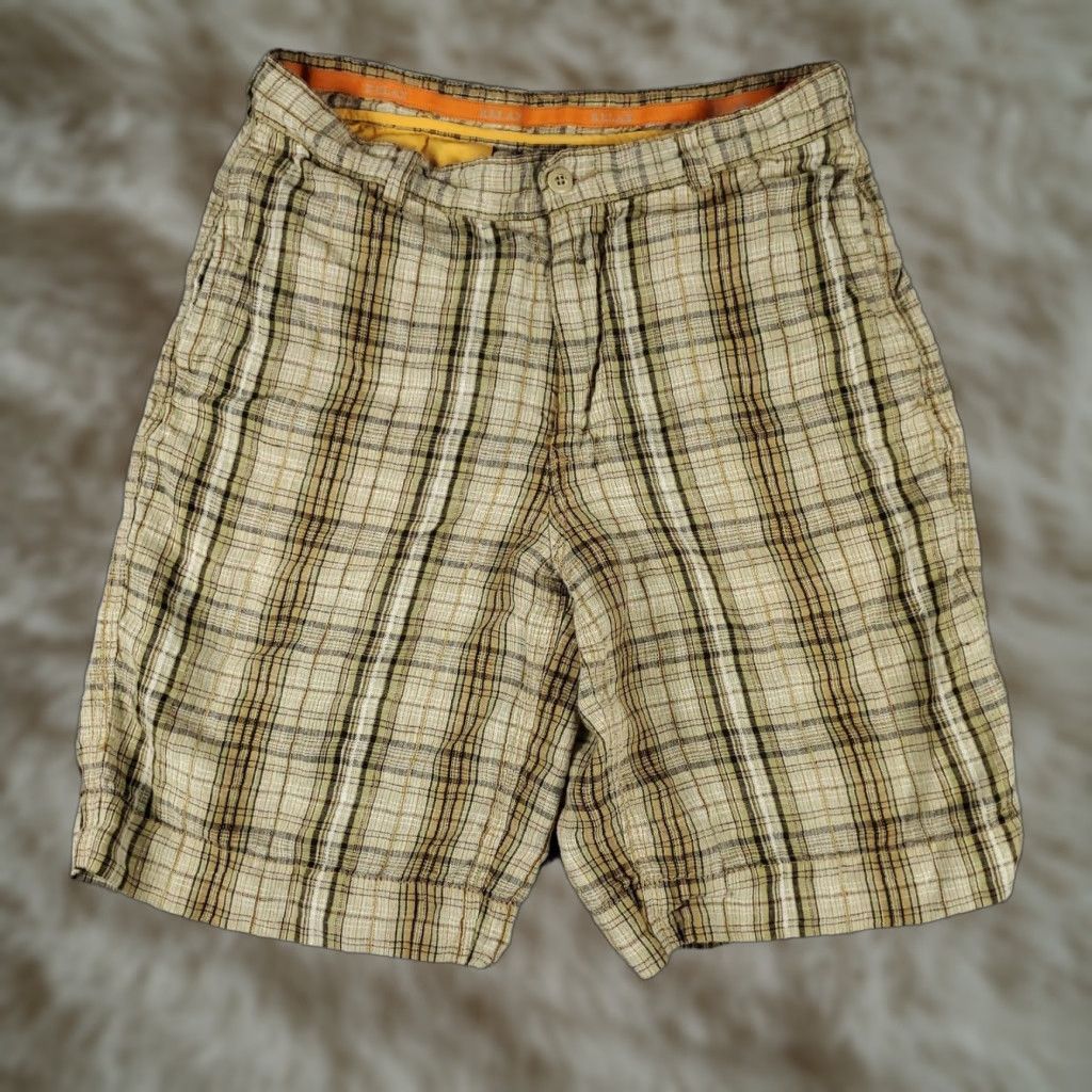 Tommy Bahama VINTAGE Tommy Bahama Shorts Men Size 32 Beige Linen Plaid Flat Front Chino Casual Summer Size US 32 / EU 48 - 1 Thumbnail