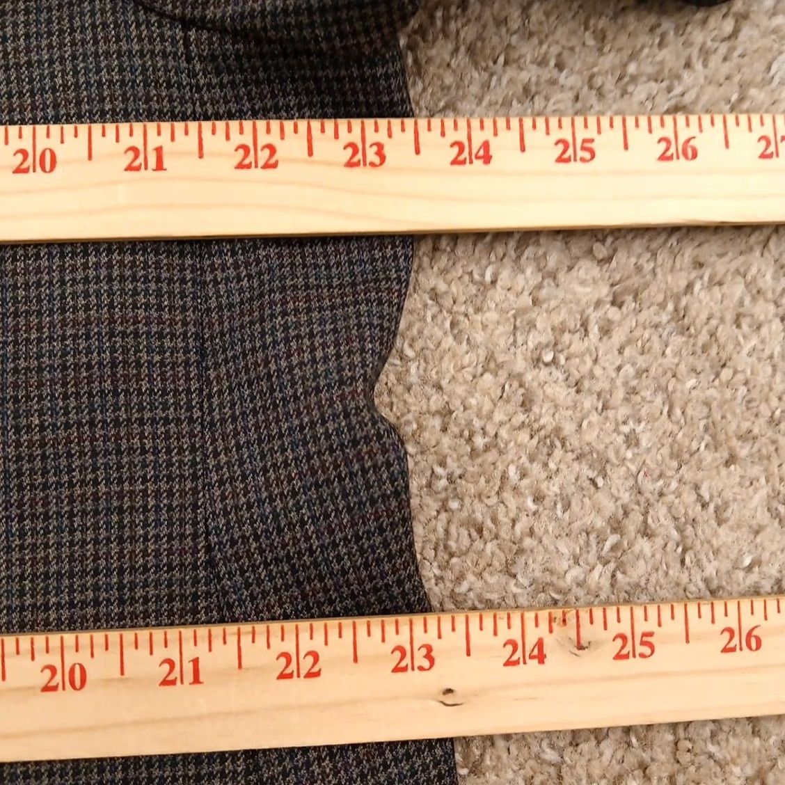 Ralph Lauren Lauren Ralph Lauren Blazer Mens 46 Gray Plaid Wool Single-Breasted Two-Button Notch Lapel Vented 2 Piece Jacket Chest 46 Regular Wool Blazer Mens Mens Size 46R - 6 Thumbnail