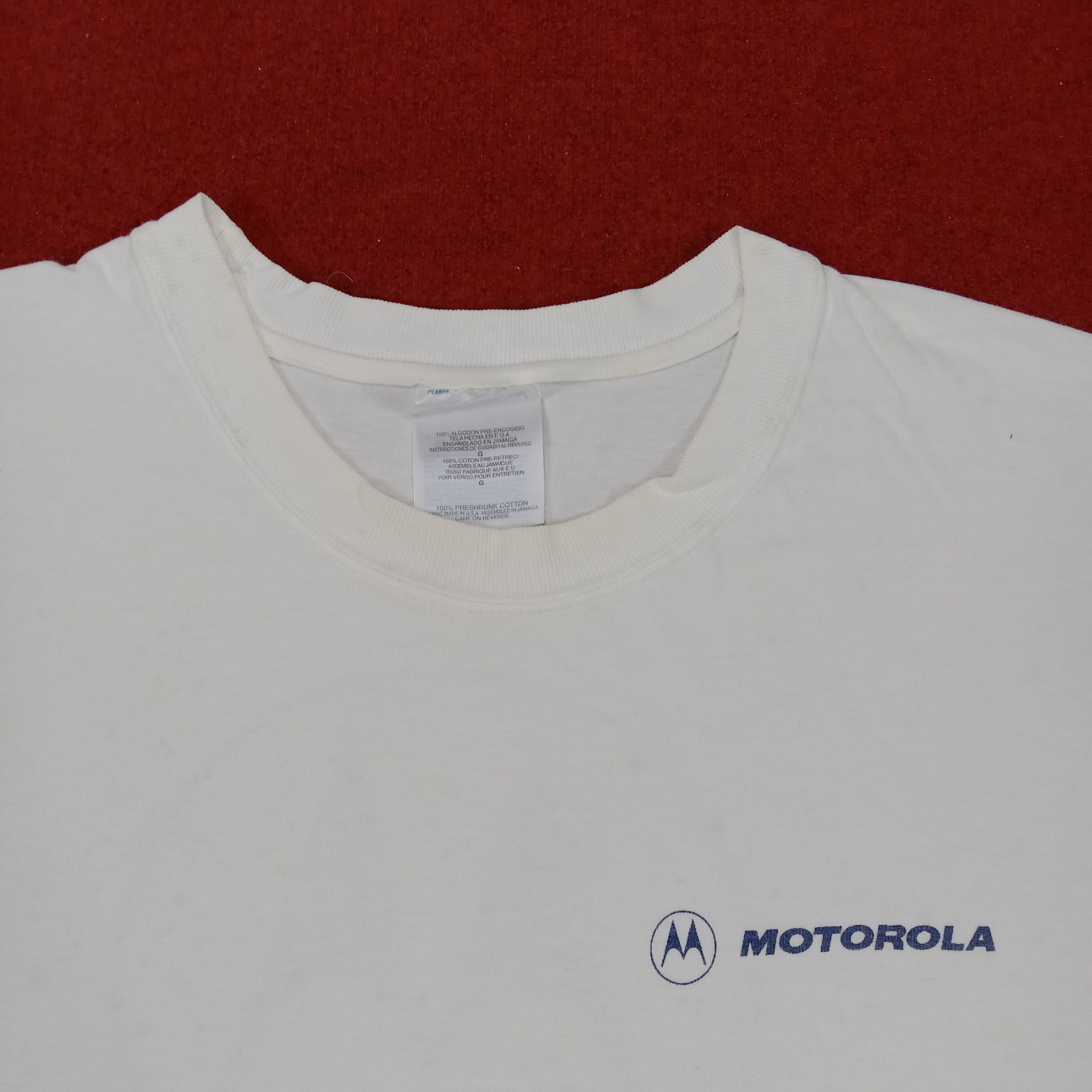 Motorola × Vintage Motorola Backprint Big Logo Design Vintage Tshirt Size US L / EU 52-54 / 3 - 4 Thumbnail