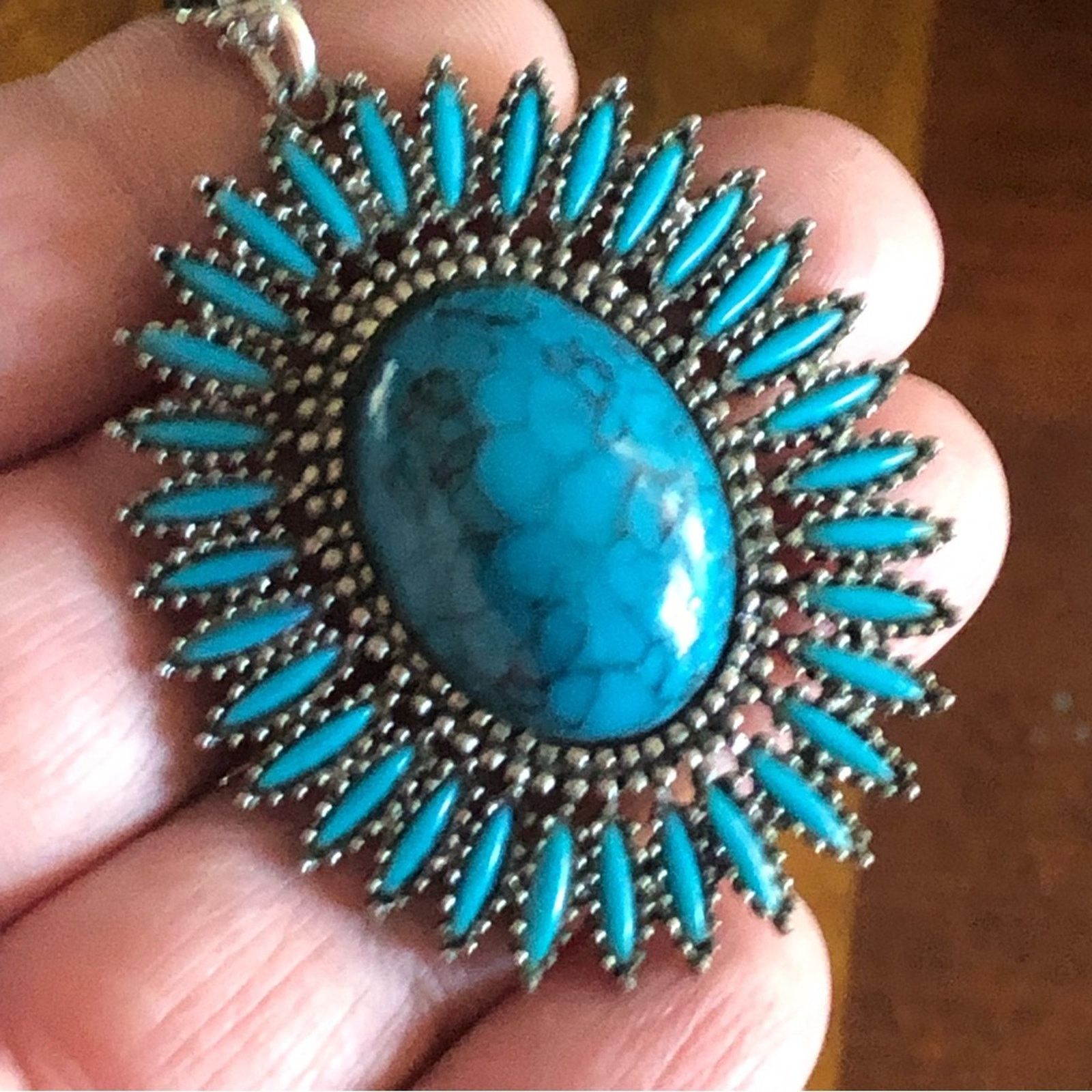 Vintage Vintage Celebrity southwest style pendant on chain necklace Size ONE SIZE - 6 Thumbnail