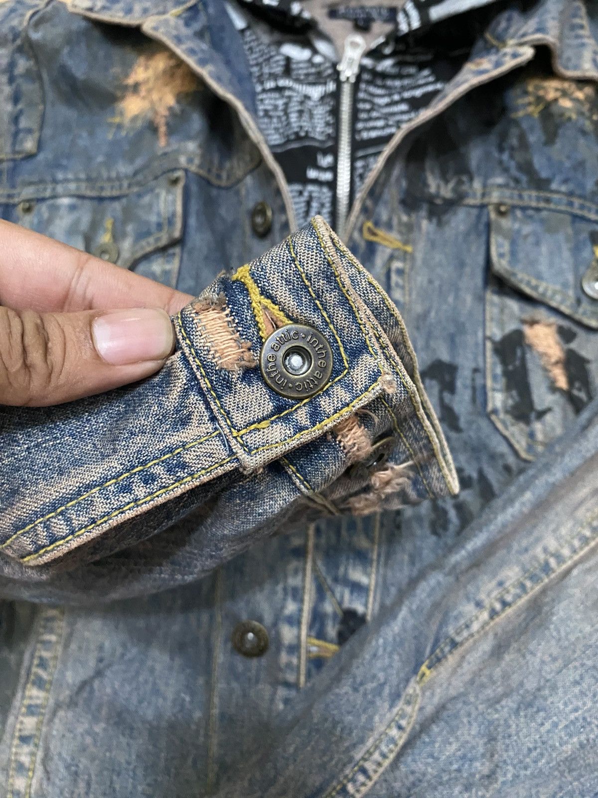 GOSTAR DE FUGA × In The Attic × Seditionaries 🔥RARE🔥 in the attic printed waxed denim jacket double layer Size US M / EU 48-50 / 2 - 9 Thumbnail