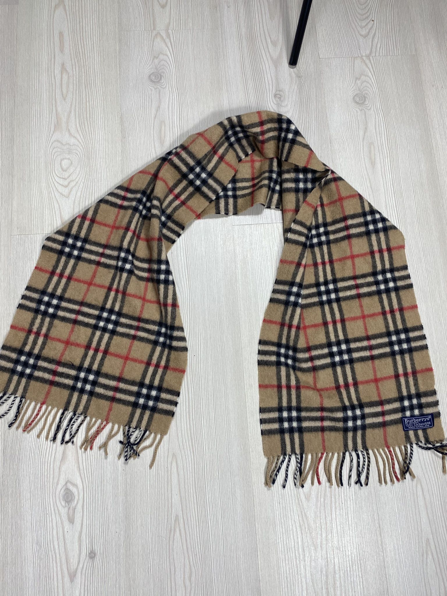 Burberry Burberry London Scarf Nova Check - 100% Cashmere Size ONE SIZE - 1 Thumbnail