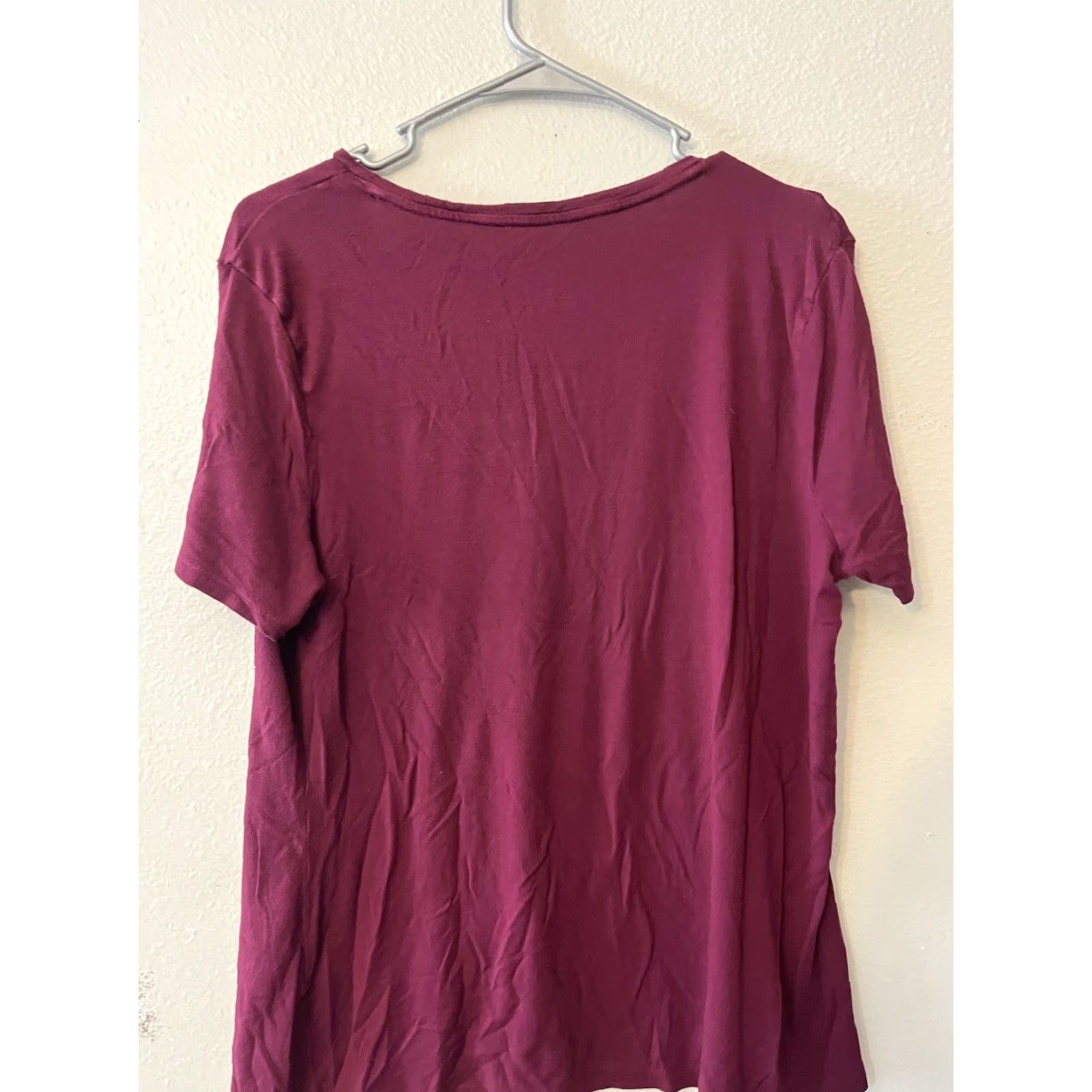 Apt. 9 APt 9 Shirt Womens XL Maroon Modern Essentials V Neck Short Sleeve Stretch Top Size XL / US 12-14 / IT 48-50 - 2 Thumbnail
