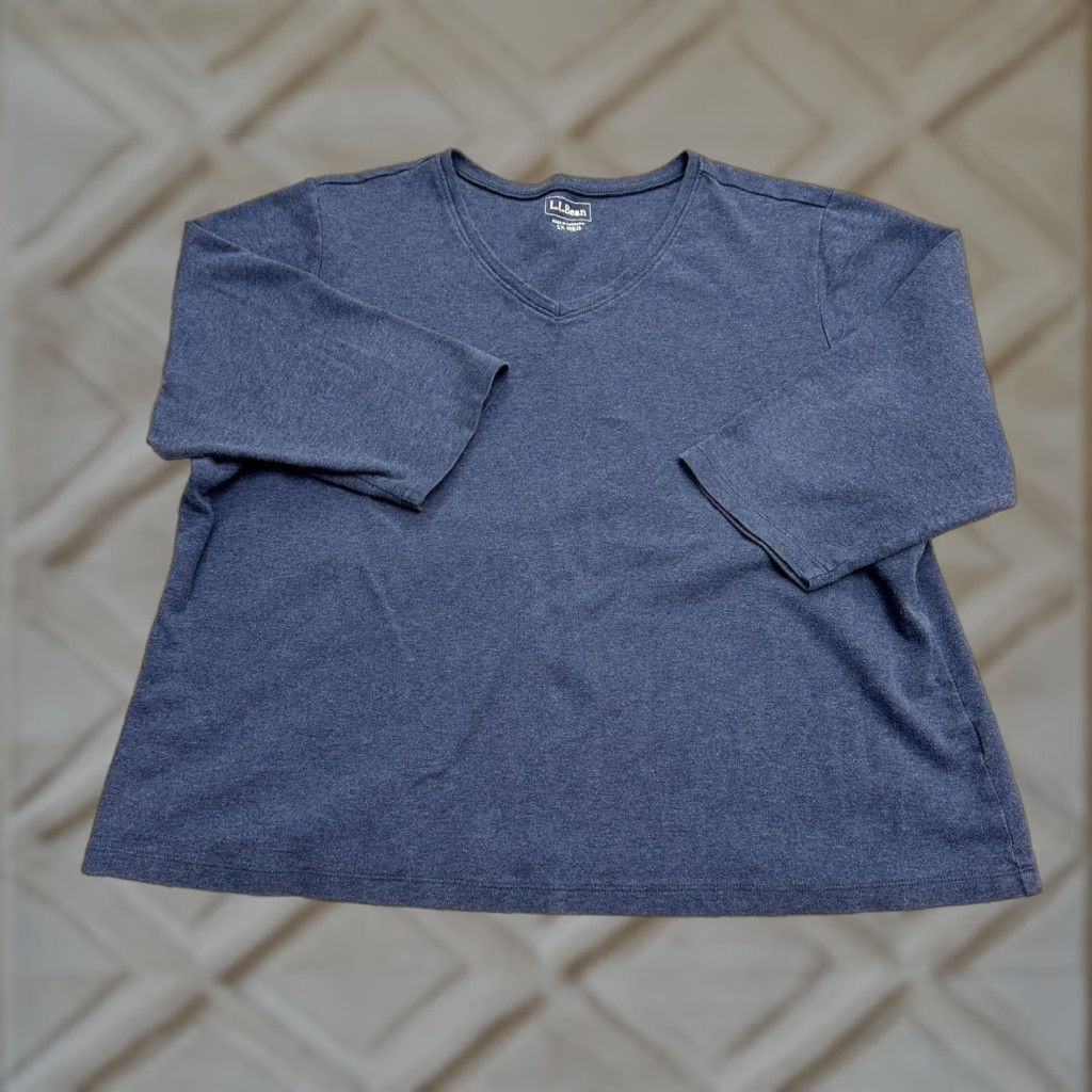 Vintage L.L. Bean Womens T-Shirt 1X Basic V-Neck 3/4 Sleeve Cotton Blue Solid Casual Tee Size XL / US 12-14 / IT 48-50 - 1 Thumbnail