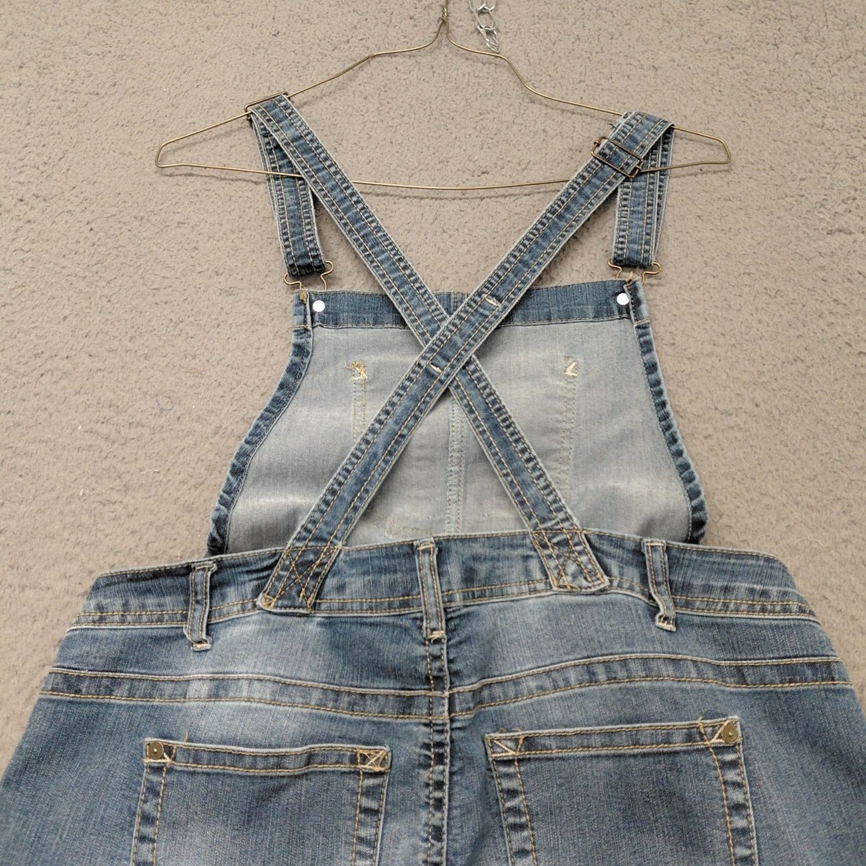 Vintage WallFlower Jeans WallFlower Jean Overalls Women's XL Blue Denim Adjustable Distressed Casual Jeans overalls Womens XL Blue Denim Distressed Casual Size 40" / US 18 - 5 Thumbnail