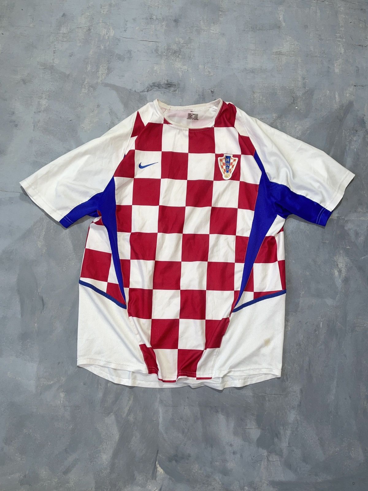Nike × Vintage Croatia 2002 Home Jersey Size US M / EU 48-50 / 2 - 2 Thumbnail