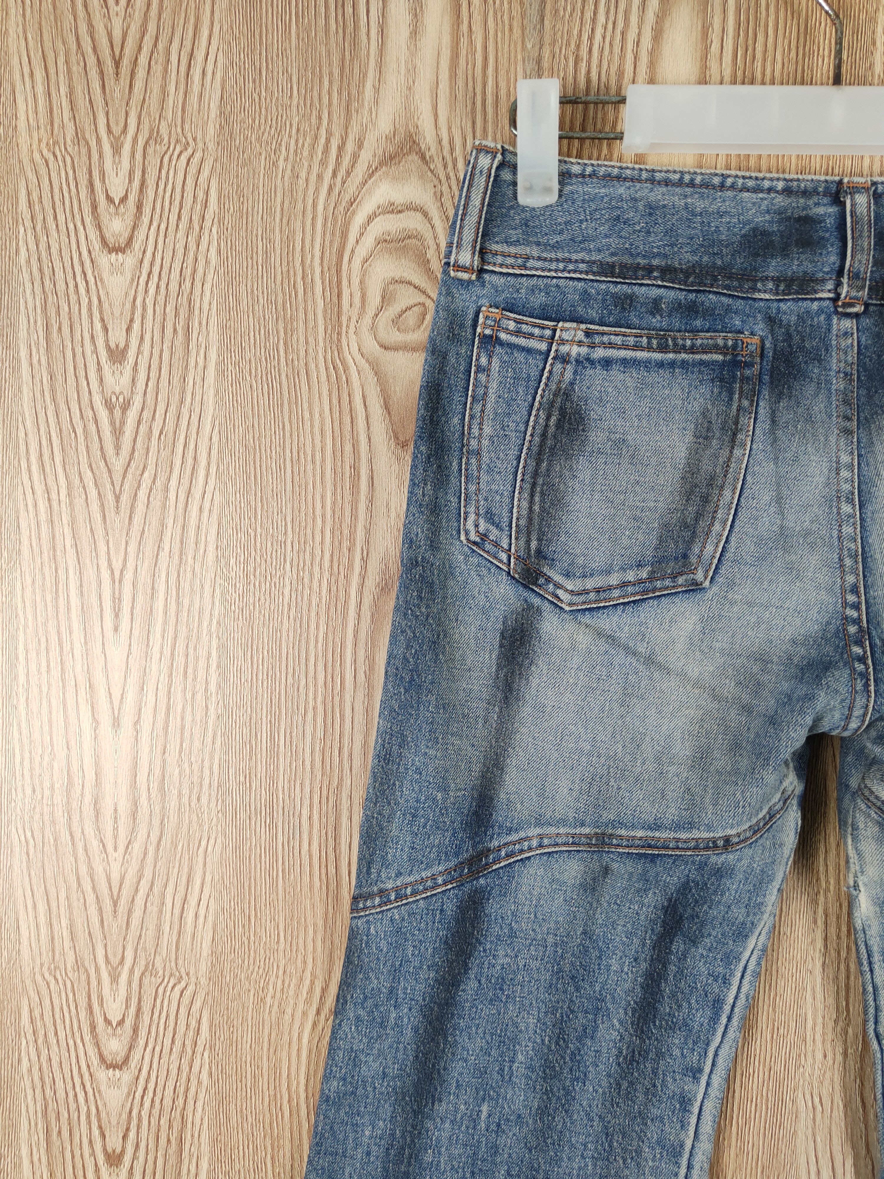 Burberry Burberry Blue Faded Distressed Ripped Jeans #W099 Size 26" / US 2 / IT 38 - 8 Thumbnail