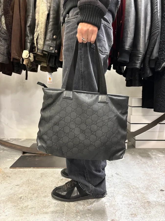 Gucci 2000s Gucci Black Monogram Handle Bag Size ONE SIZE - 1 Thumbnail