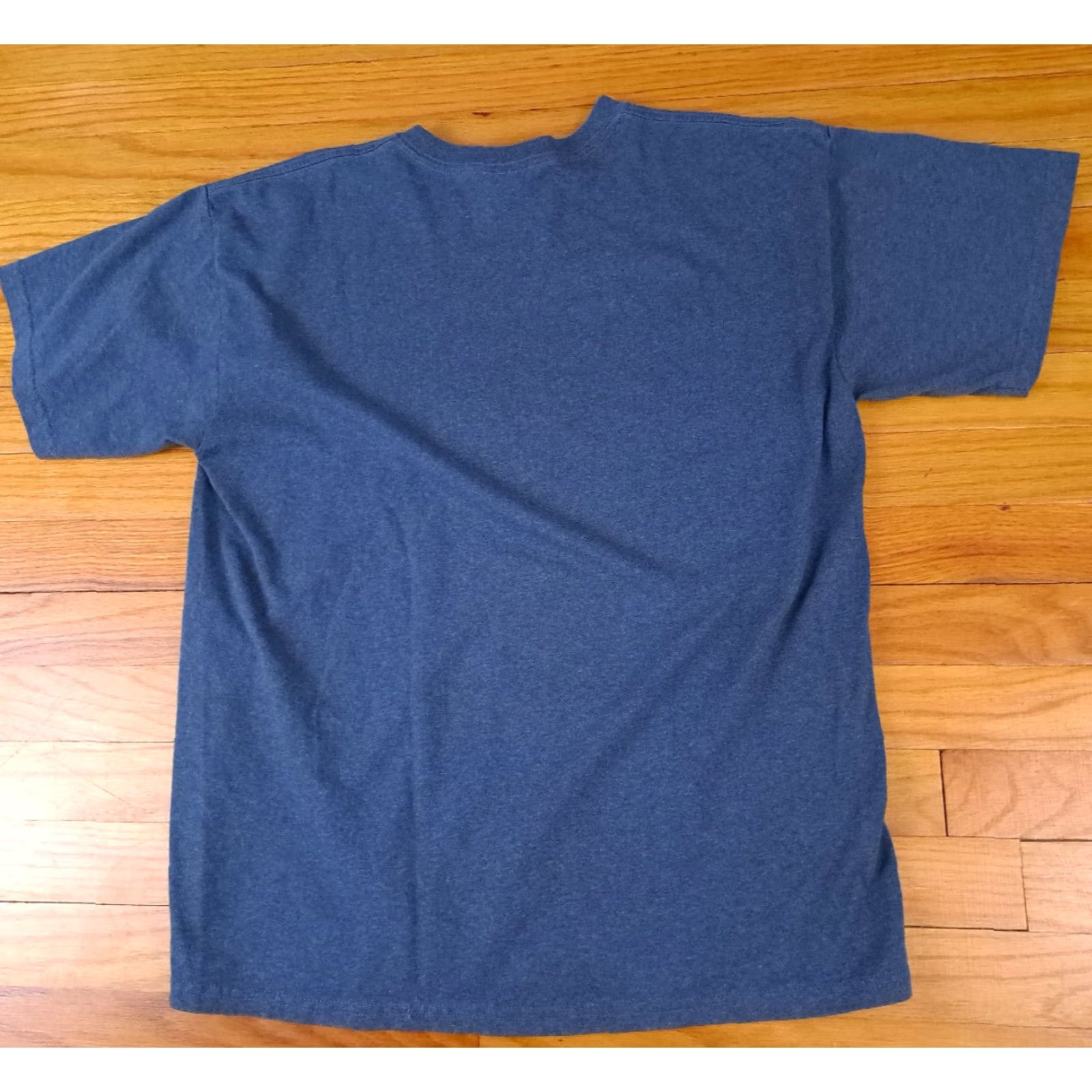 Vintage VINTAGE Ryman Auditorium Nashville T-Shirt Navy L Unisex Adults Short Sleeve Blues Music 21in pit to pit 25in long Medium Fit Regular Size L Boyos? Size US L / EU 52-54 / 3 - 5 Thumbnail