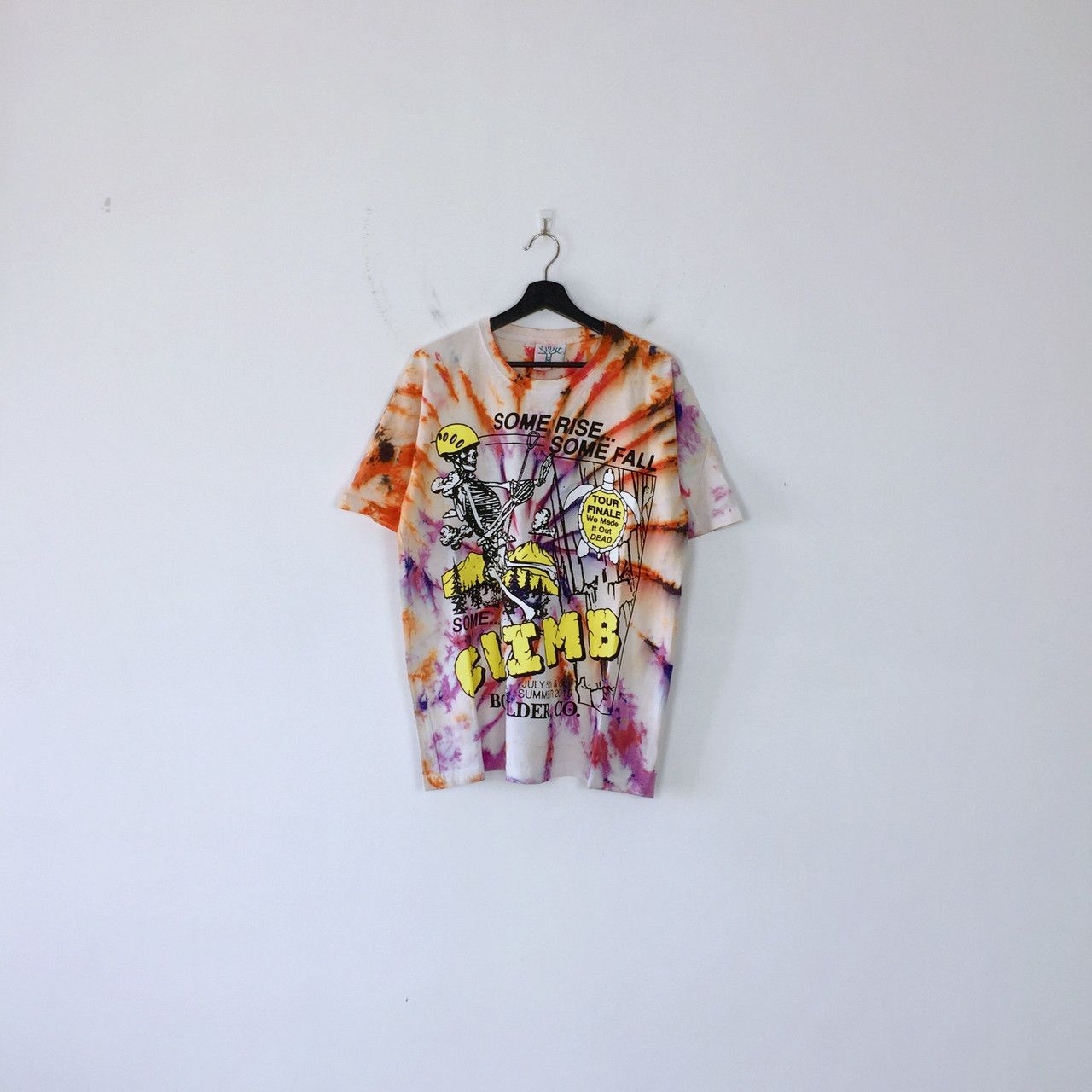 Online Ceramics ONLINE CERAMICS CLIMB TIE-DYE TEE Size US L / EU 52-54 / 3 - 1 Thumbnail